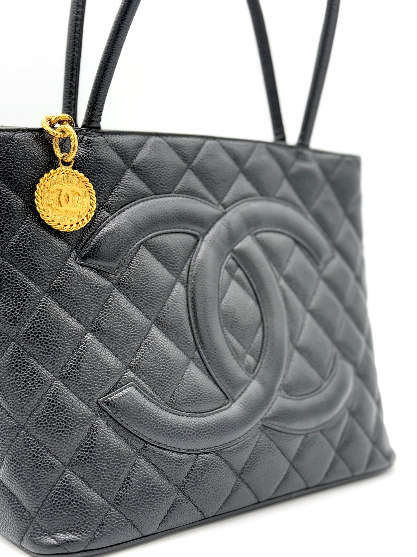 Chanel Médaillon Leather Tote Black Leather