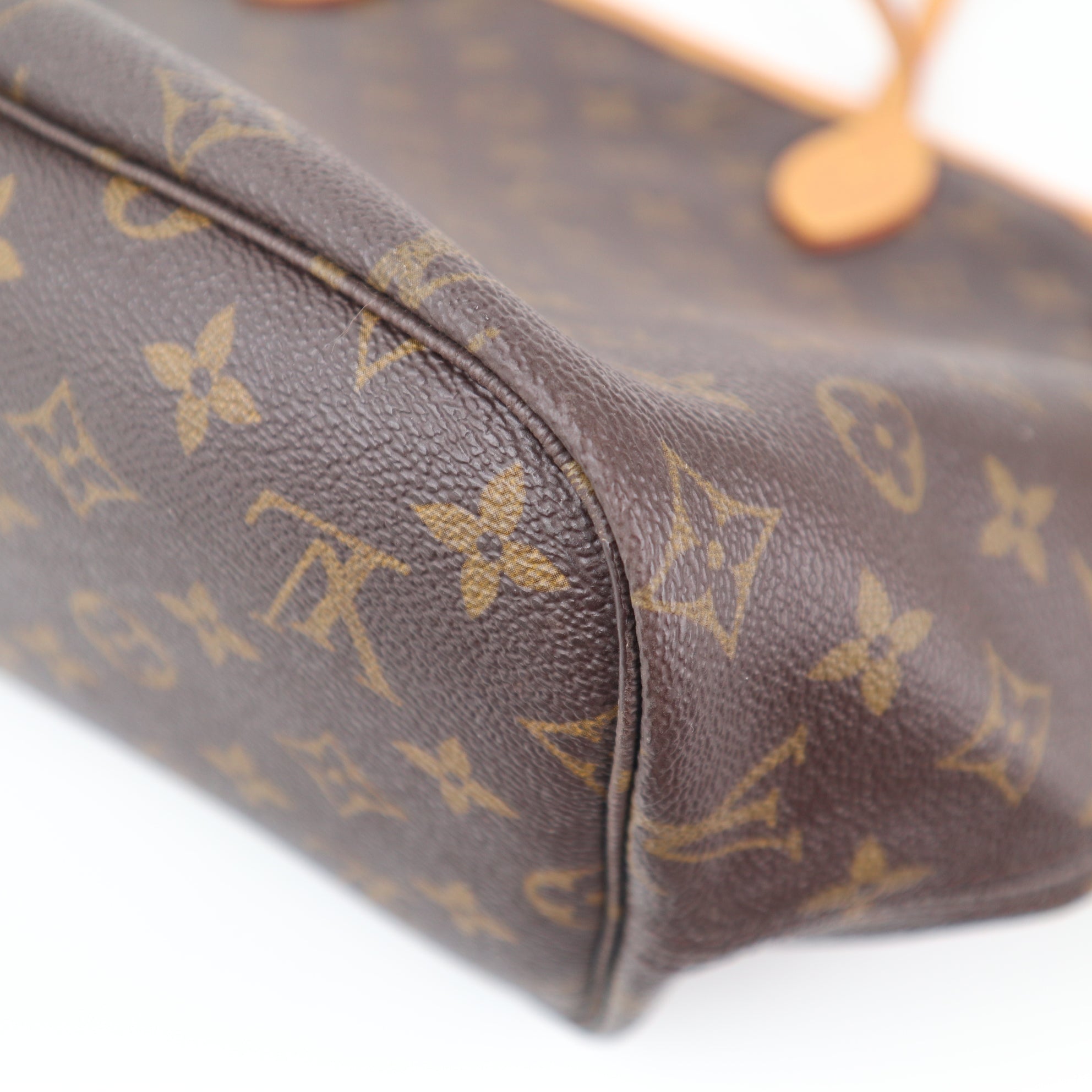 C2362R Louis Vuitton Tote Bag Monogram Canvas Neverfull MM | Pre-Owned Very Good Brown Canvas Monogram