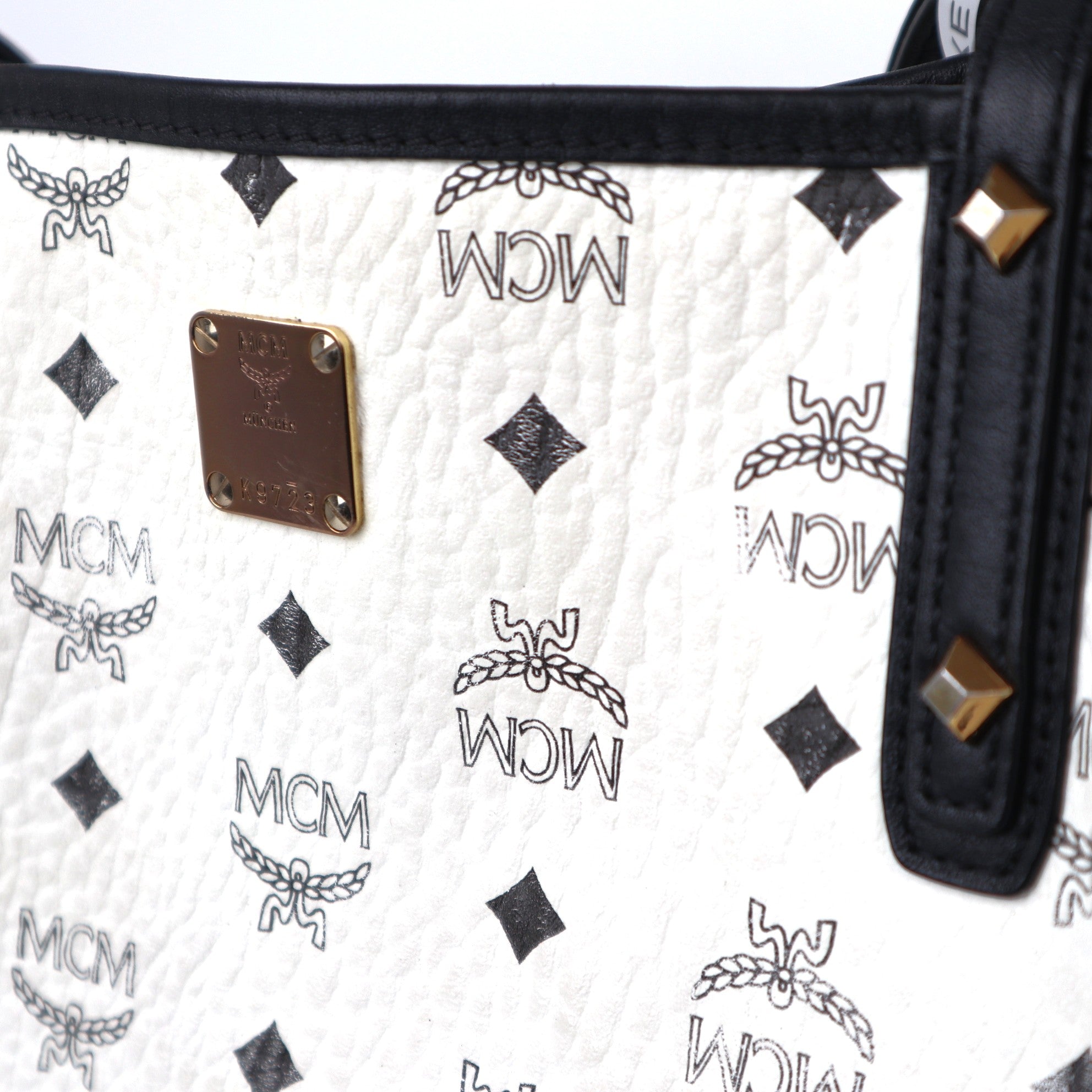 C2048 MCM Project Visetos Reversible Shopper Tote-Pre Owned