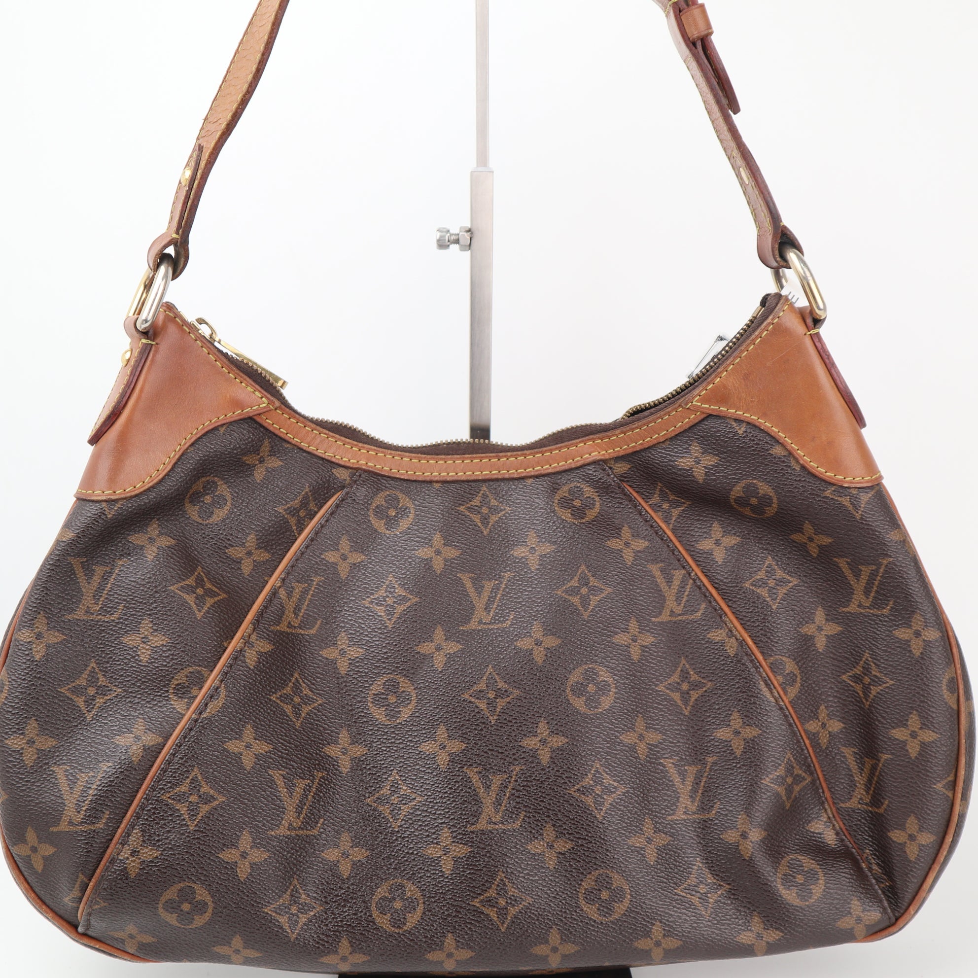 C2371 Louis Vuitton Shoulder Bag Monogram Canvas Thames GM | Pre-Owned Good Brown Canvas Monogram