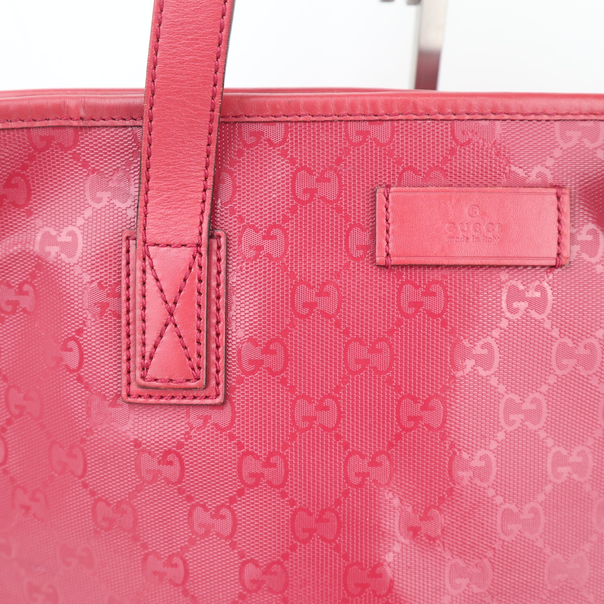 C2380 Gucci Tote Bag GG Imprime Joy Tote Bag Red PVC | Pre-Owned Very Good Red PVC GG