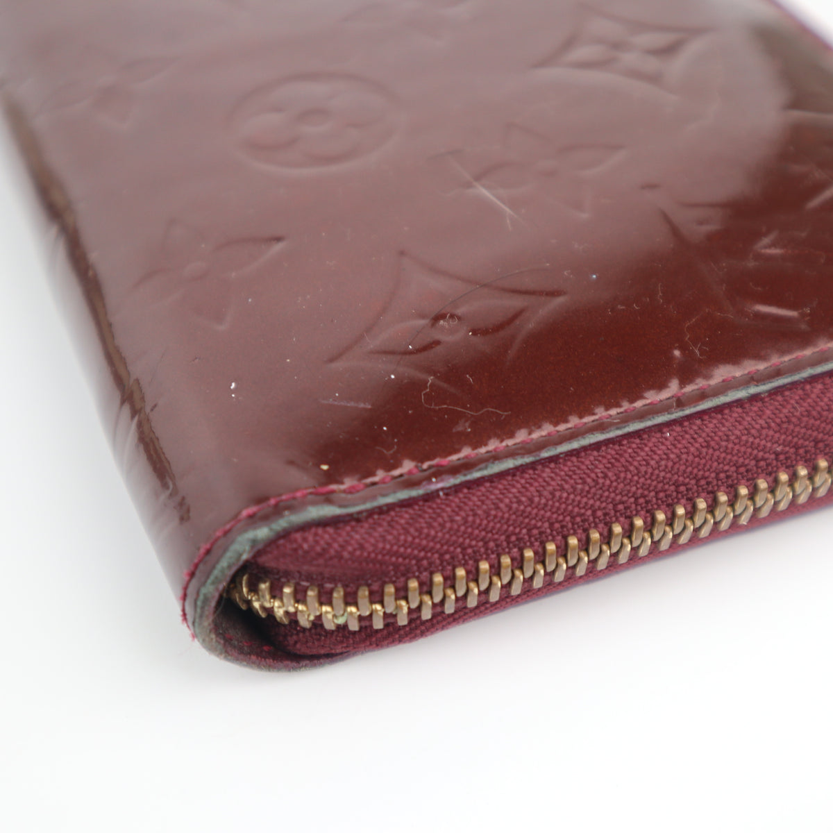 C2381 Louis Vuitton Wallet Monogram Vernis Zippy Wallet | Pre-Owned Very Good Vernis patent leather/Monogram