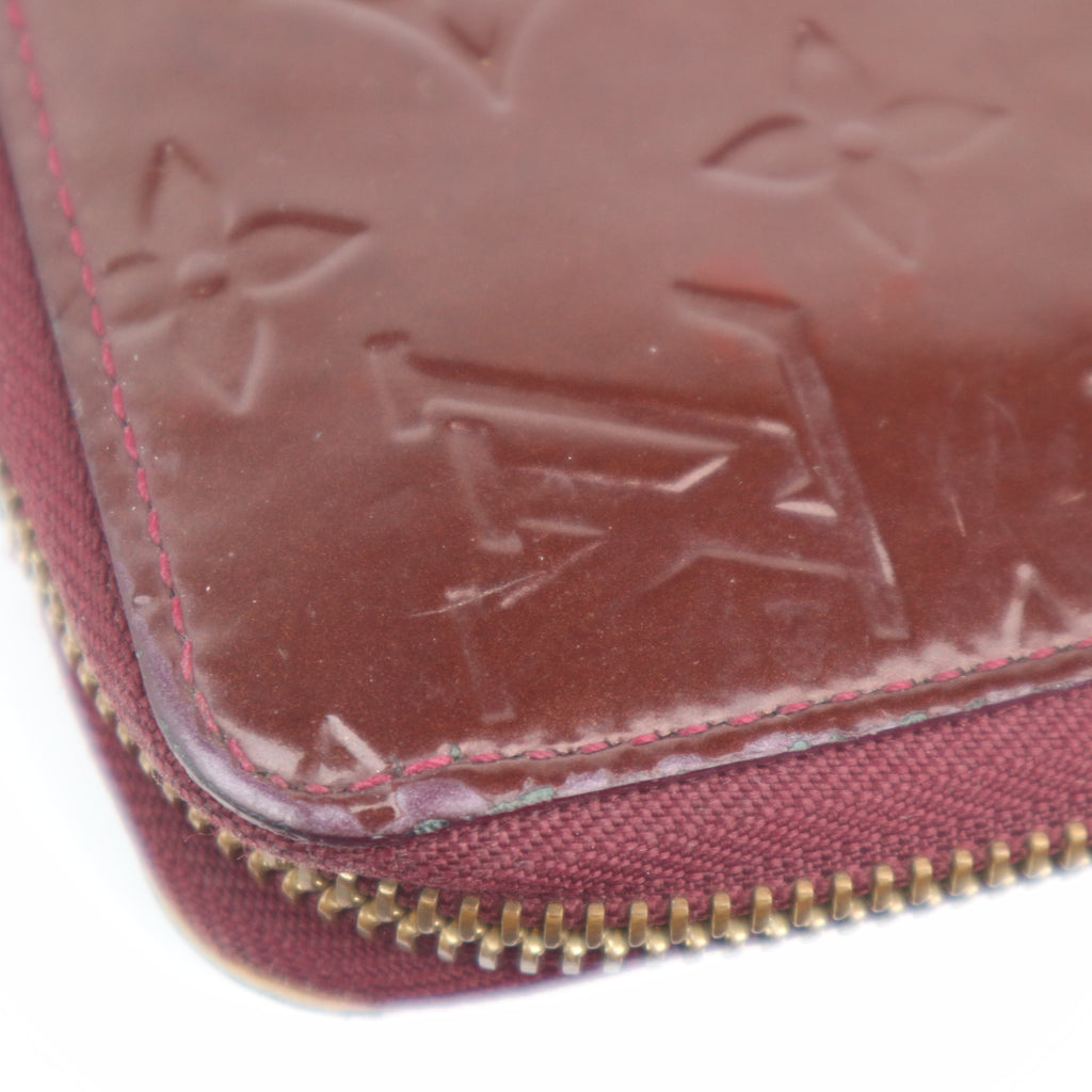 C2381 Louis Vuitton Wallet Monogram Vernis Zippy Wallet | Pre-Owned Very Good Vernis patent leather/Monogram