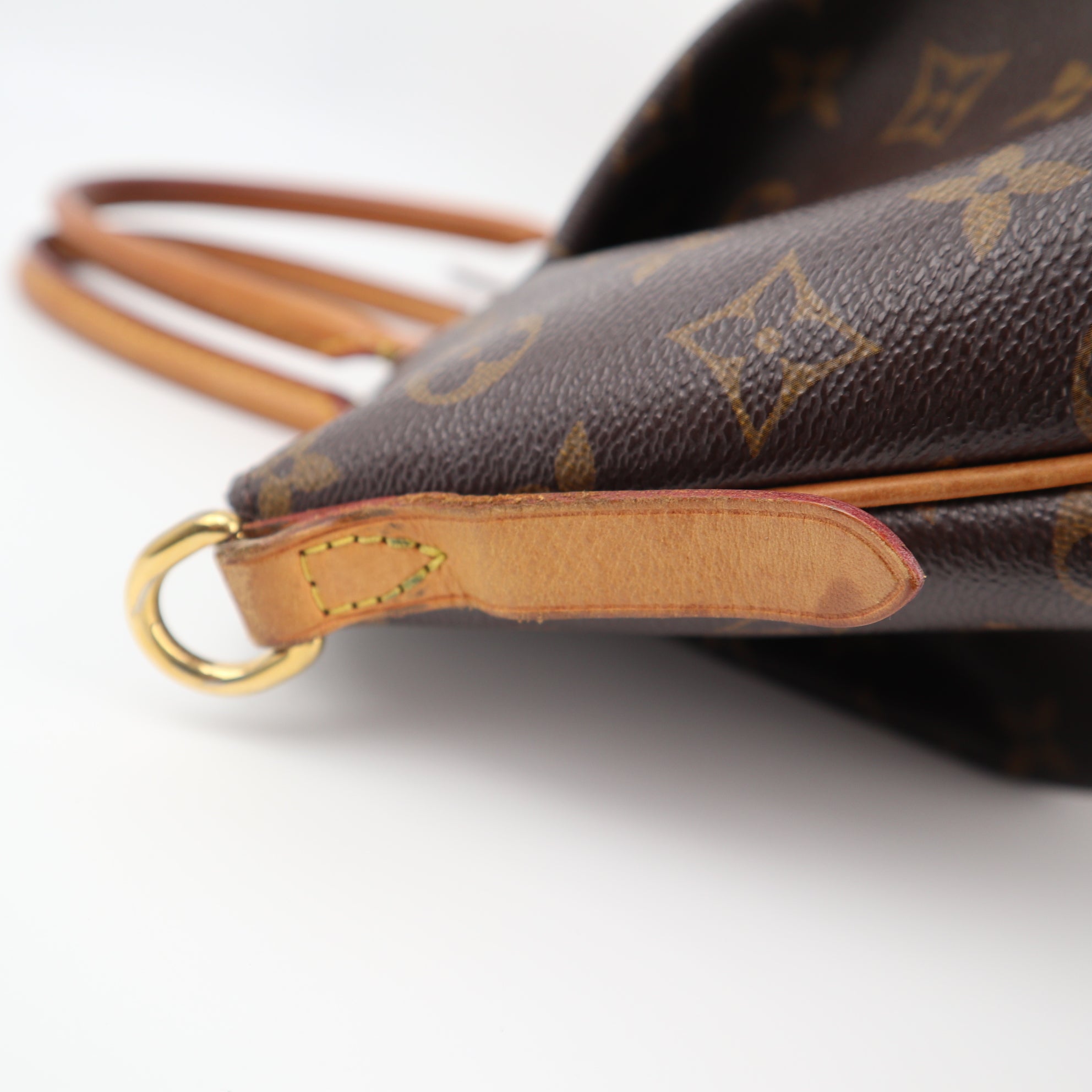 Louis Vuitton Turenne MM Shoulder Bag C1512 | Pre-Owned Excellent Brown Monogram Canvas