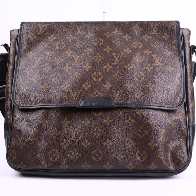 Louis Vuitton Monogram Canvas Messenger Bag Messenger Bag J3242 | Pre-Owned Like New Brown Monogram Canvas