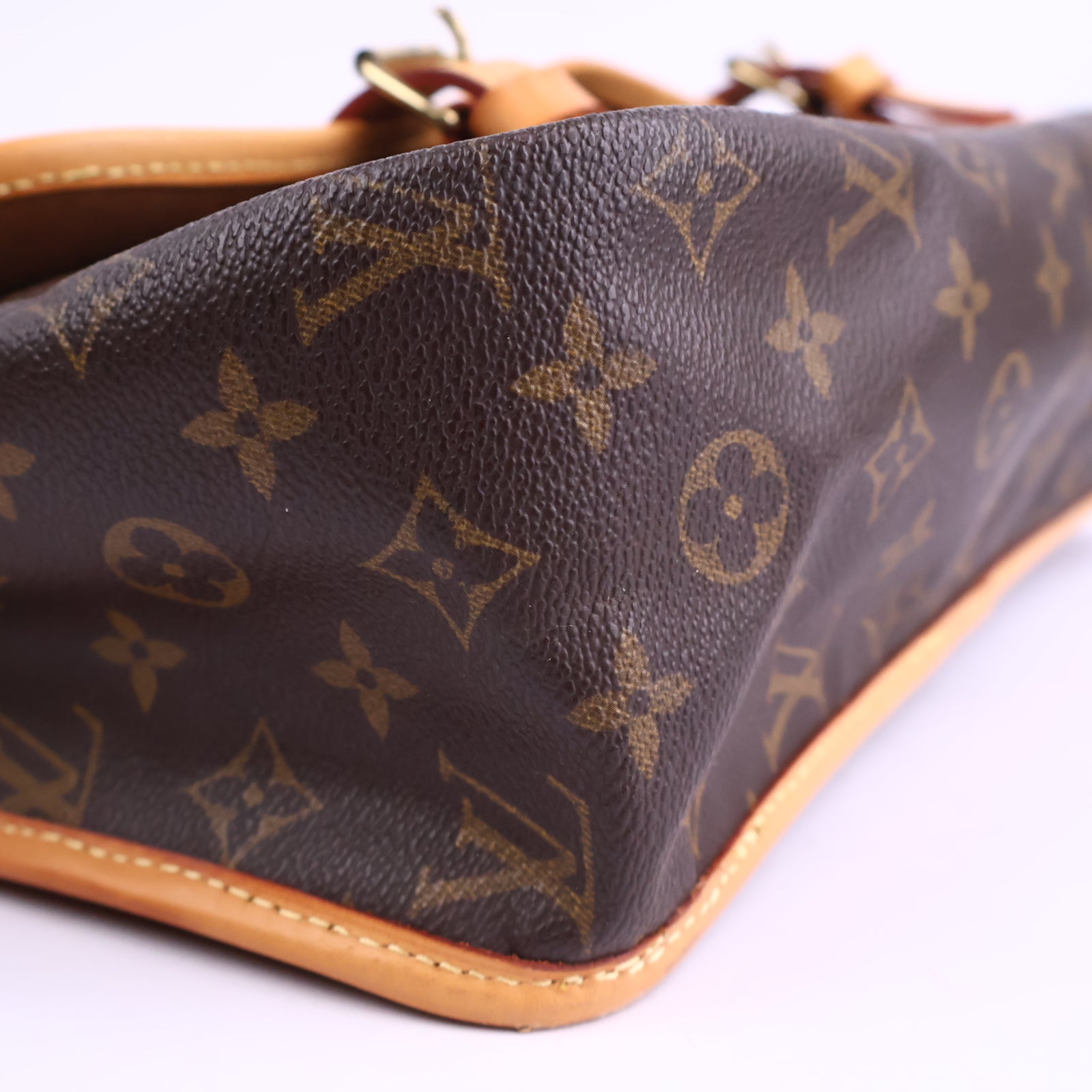 Louis Vuitton Satchel Messenger Bag Messenger Bag J3136R | Pre-Owned Like New