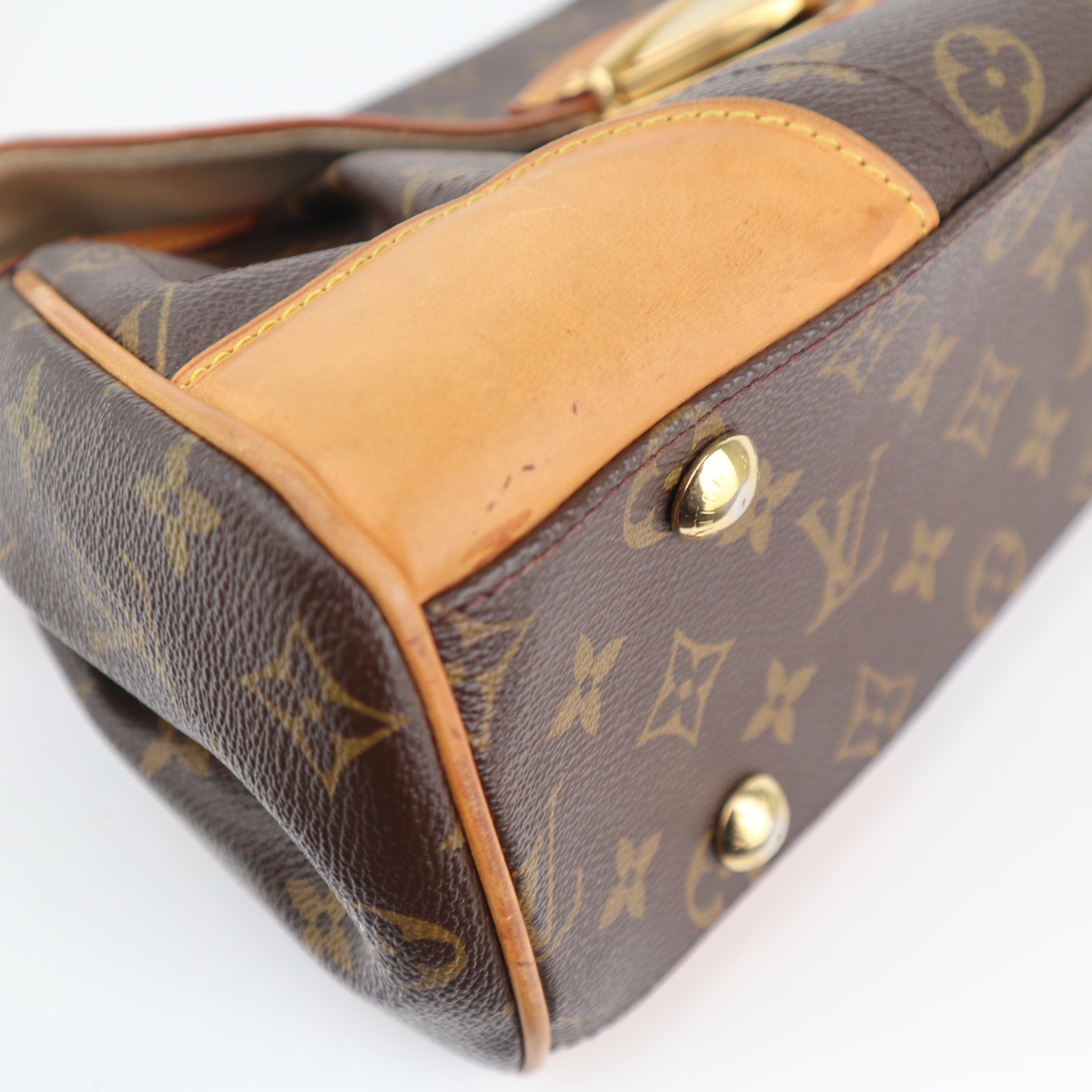 C2391 Louis Vuitton Shoulder Bag Monogram Beverly MM | Pre-Owned Good Brown Coated canvas/Monogram