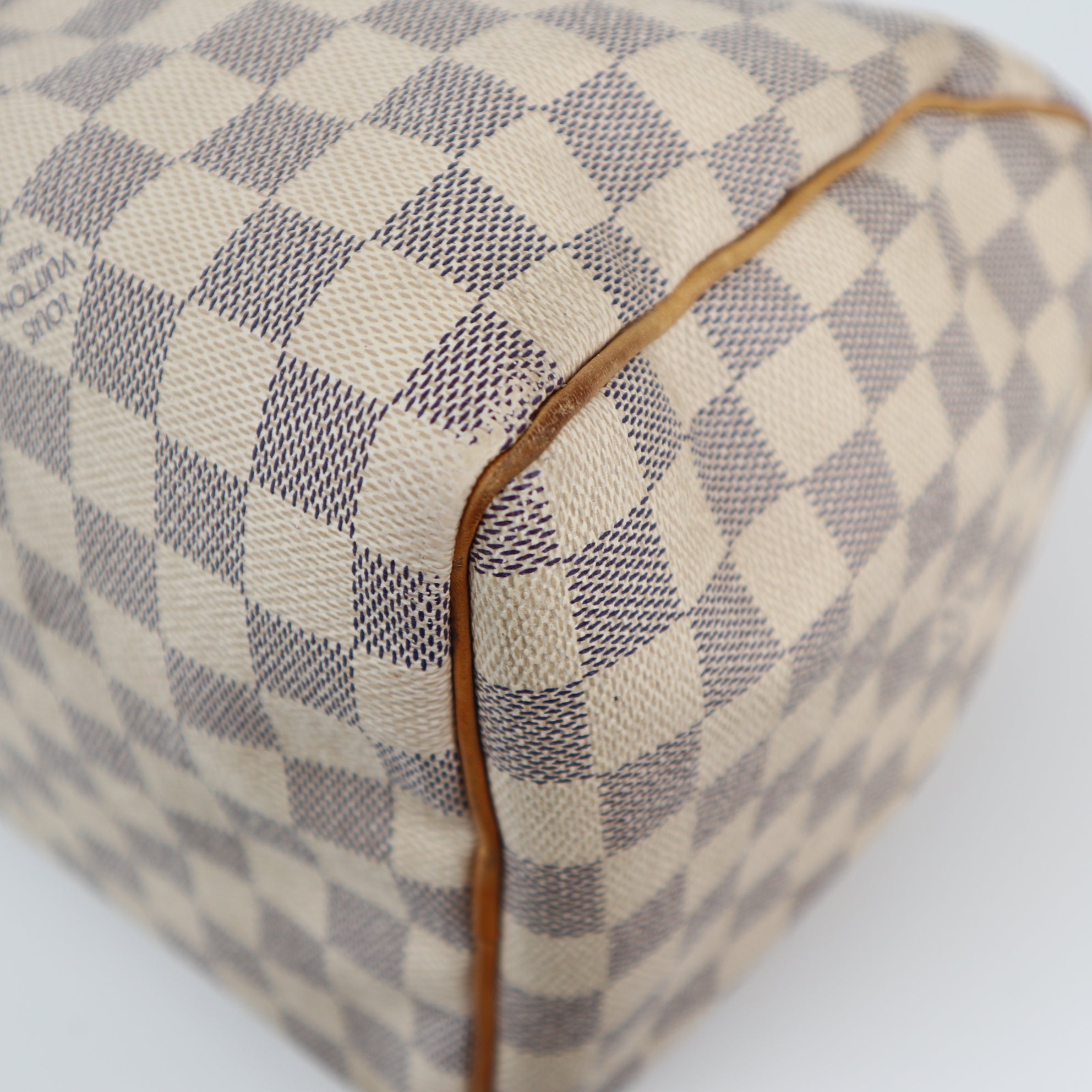 C2395 Louis Vuitton Top Handle Bag Damier Azur Speedy 30 | Pre-Owned Very Good White / Blue Coated canvas/Damier Azur