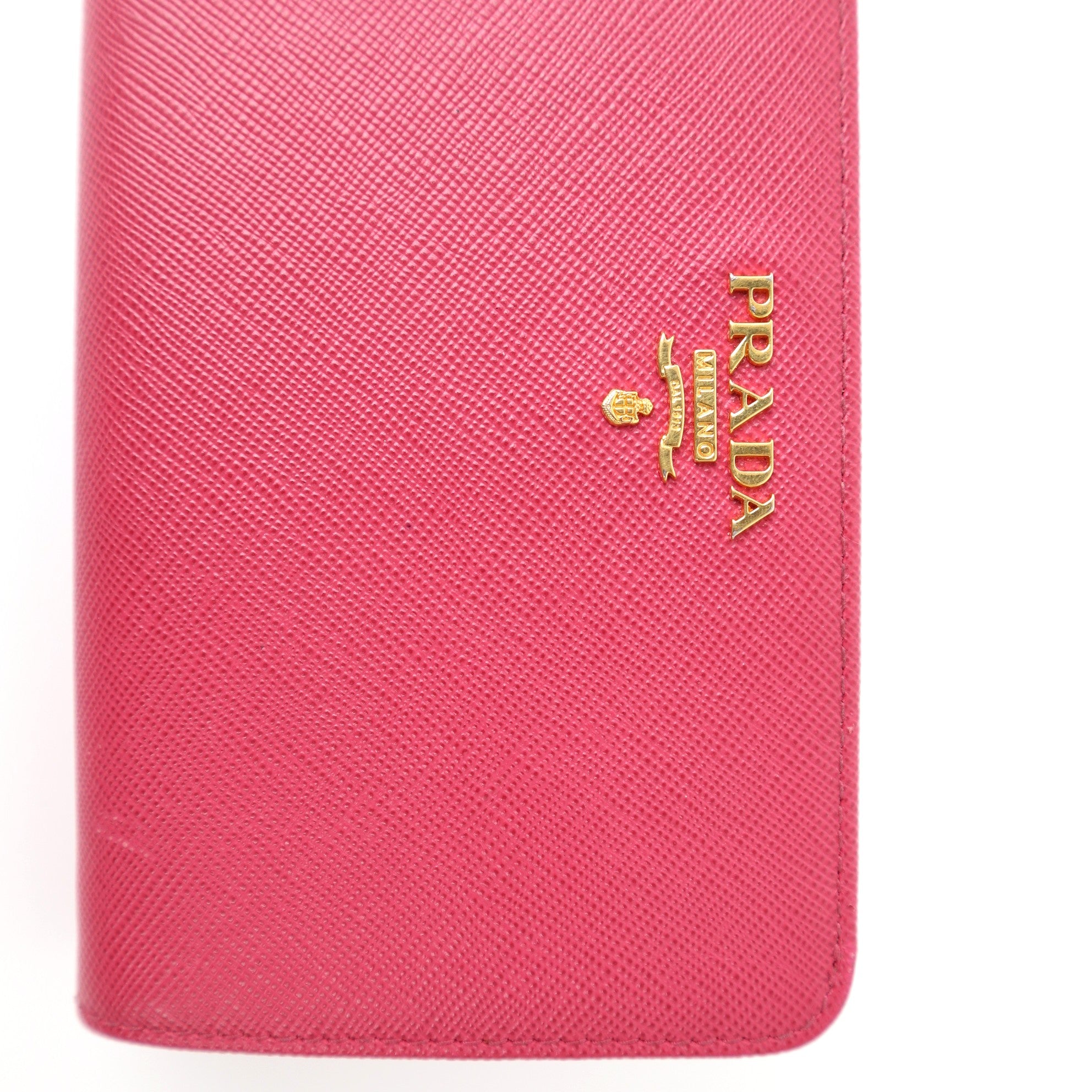 C2062 Prada Red Saffiano Zip Around Roja Zip Wallet -Pre Owned