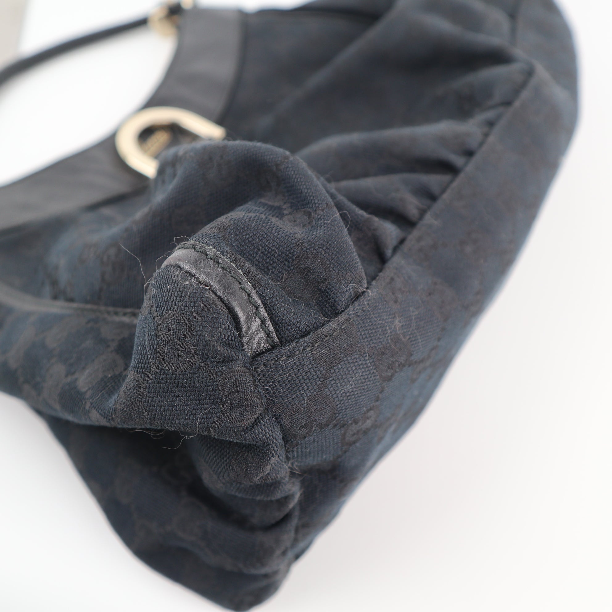 C2405 Gucci Shoulder Bag Abbey D-Ring GG Canvas Hobo | Pre-Owned Very Good Beige / Brown GG canvas/GG monogram