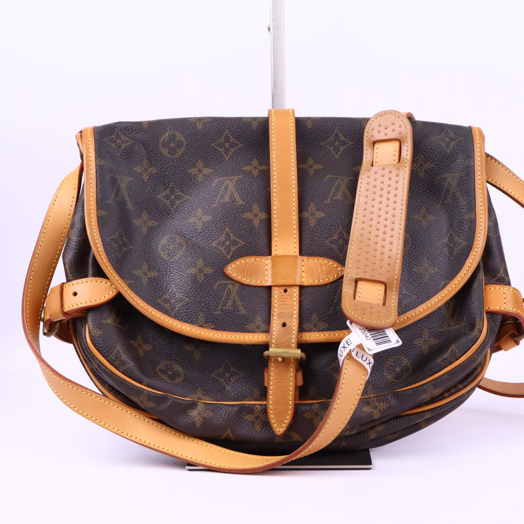 Louis Vuitton 30 Saumur Monogram Crossbody Bag J3040R | Pre-Owned Very Good Brown Monogram Canvas