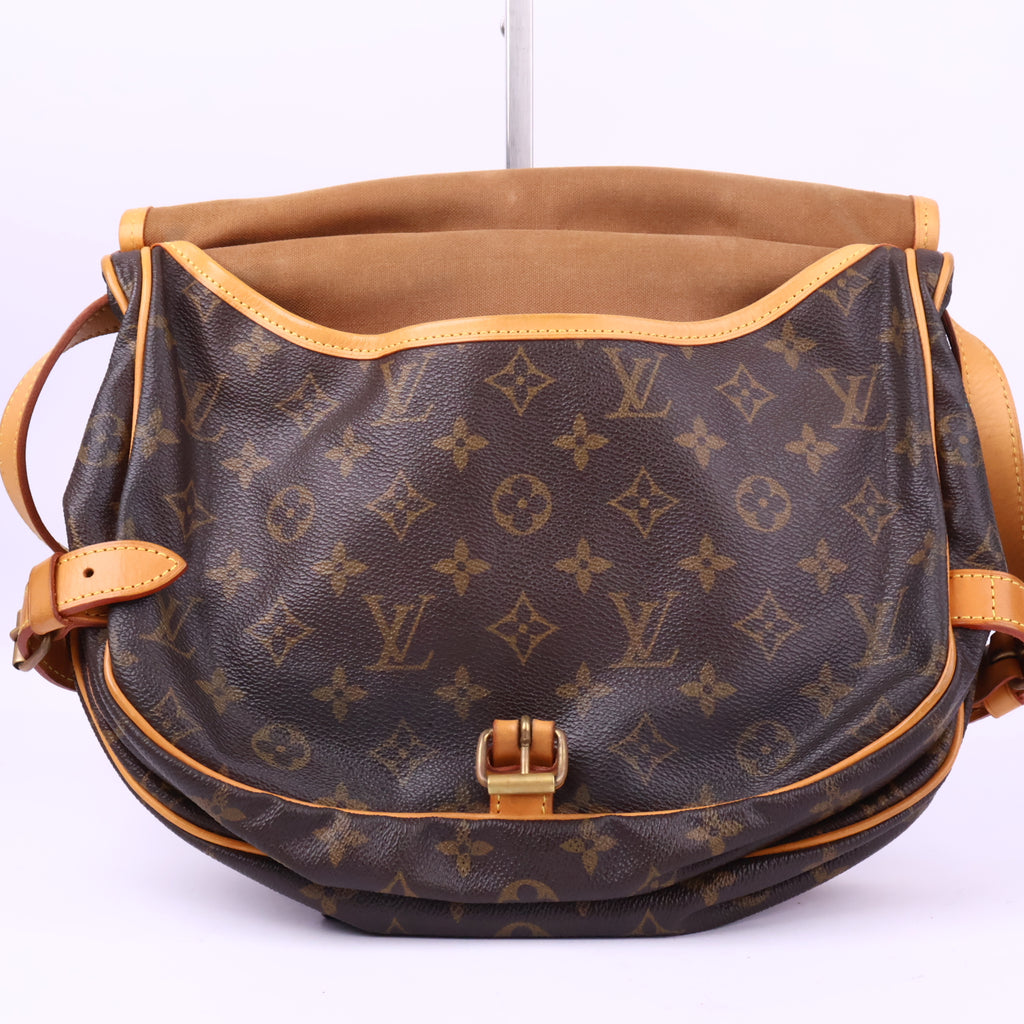 Louis Vuitton 30 Saumur Monogram Crossbody Bag J3040R | Pre-Owned Very Good Brown Monogram Canvas