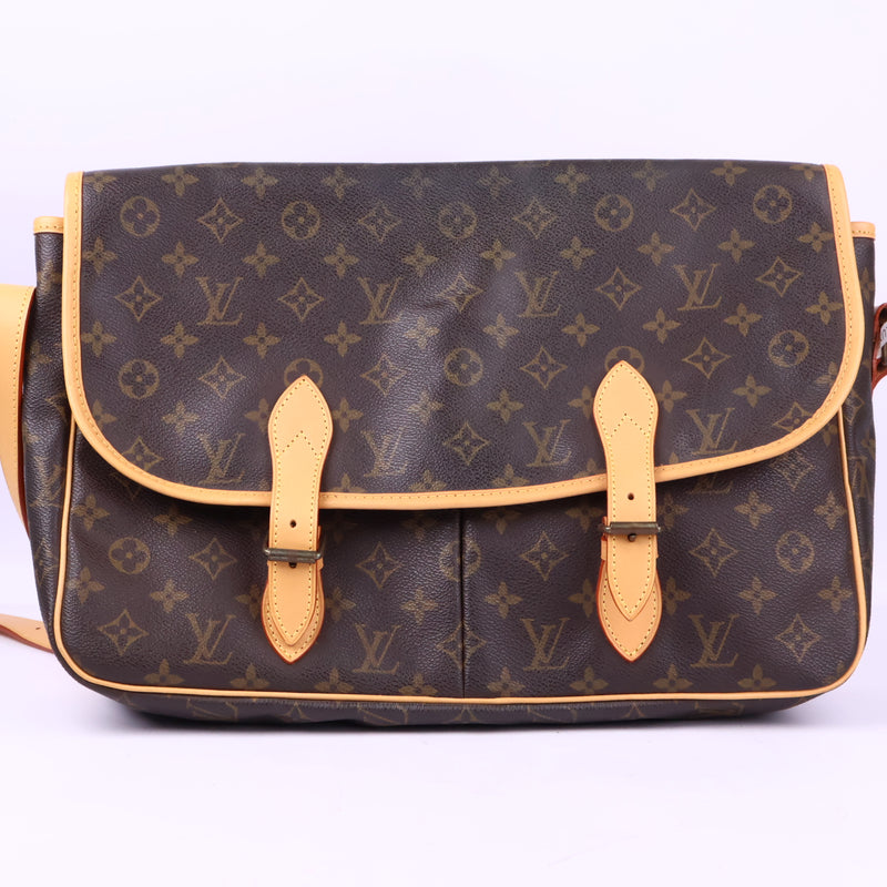 Louis Vuitton Monogram Gibecière GM Shoulder Bag J3041R# | Pre-Owned Excellent Brown Monogram Canvas