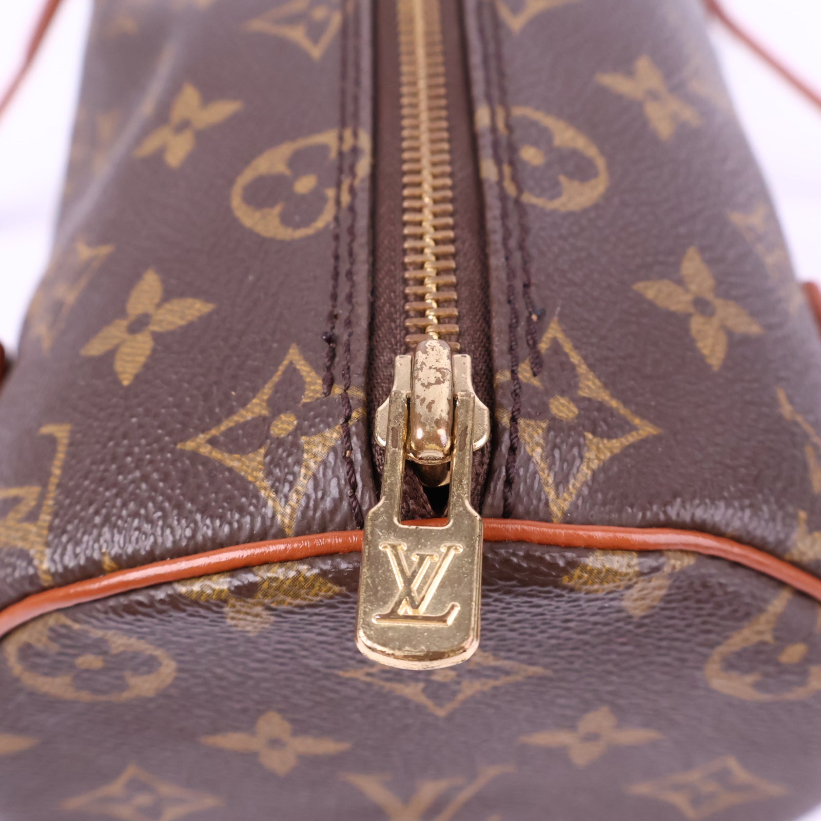 Louis Vuitton Monogram Papillon 26 Shoulder Bag J3033 | Pre-Owned Like New Brown Monogram Canvas