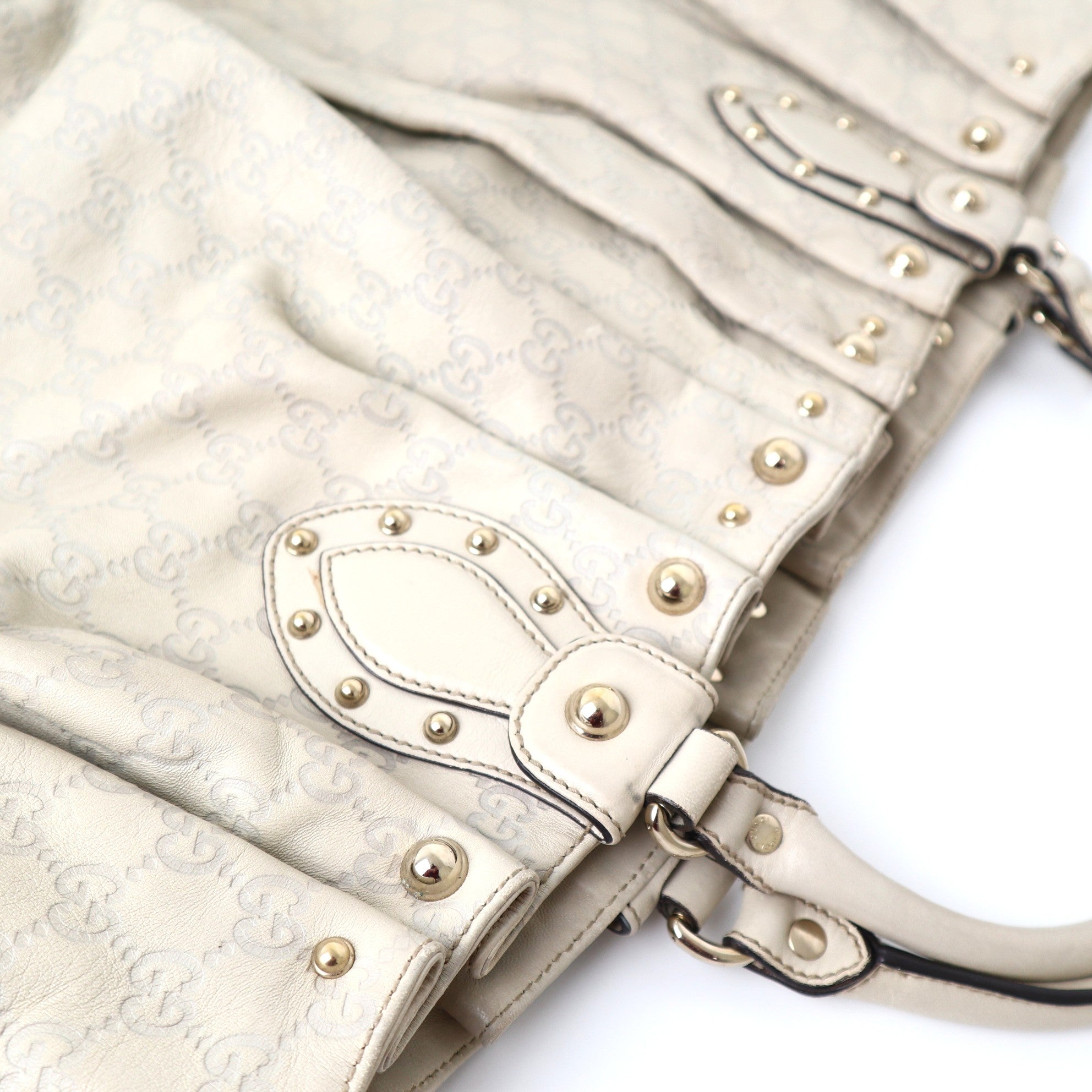 C2029 Gucci  Large Guccissima Studded Pelham tote bag- Pre Owned