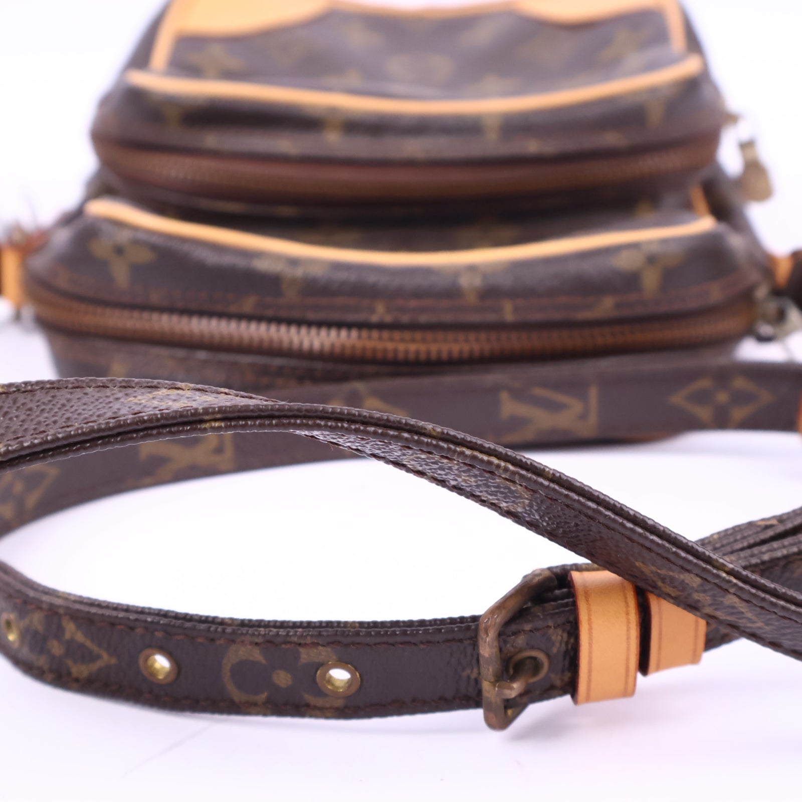 Louis Vuitton Amazon bag Crossbody Bag J3180R | Pre-Owned Excellent