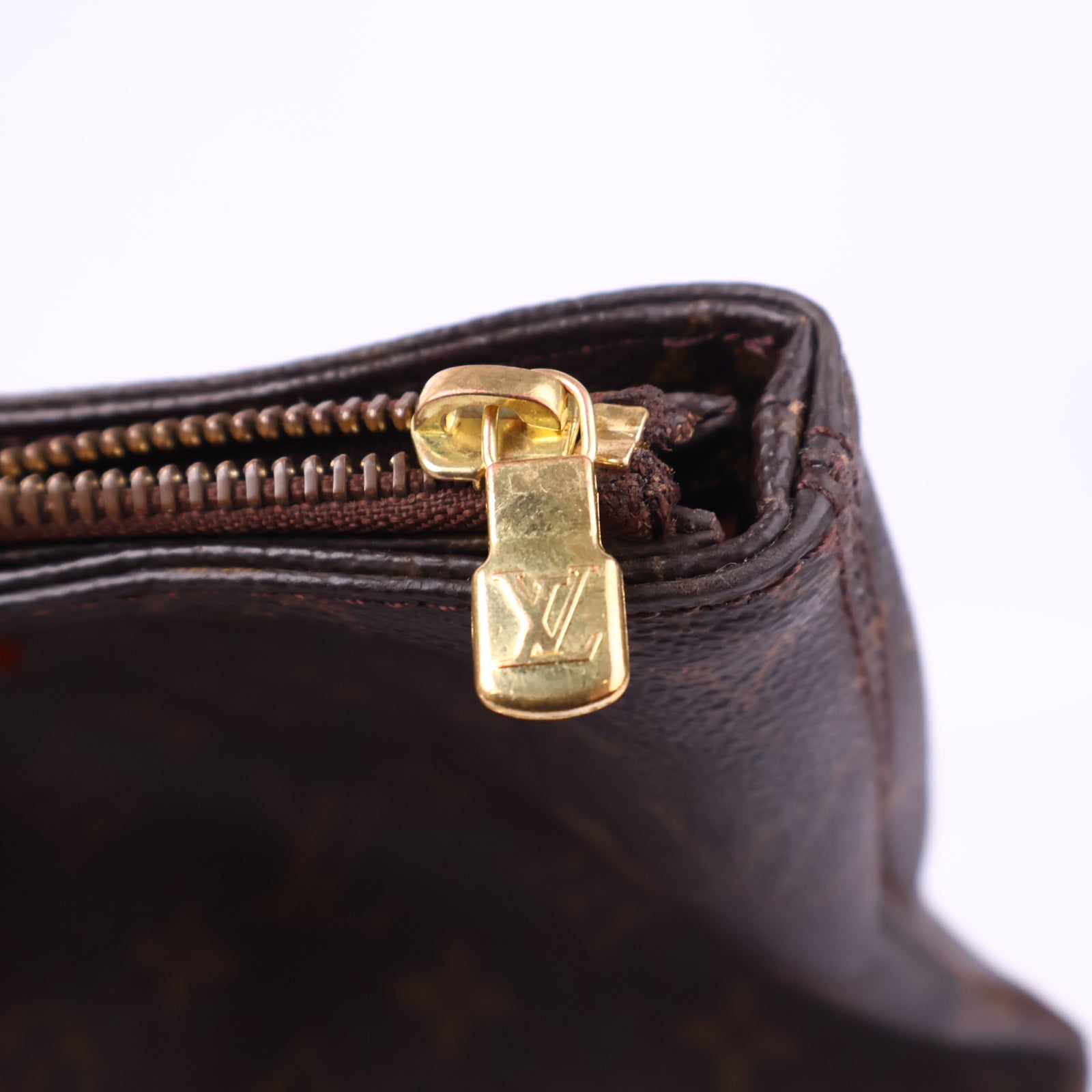 Louis Vuitton Monogram Cabas Mezzo Tote Tote Bag J3065R | Pre-Owned Like New Brown Monogram Canvas