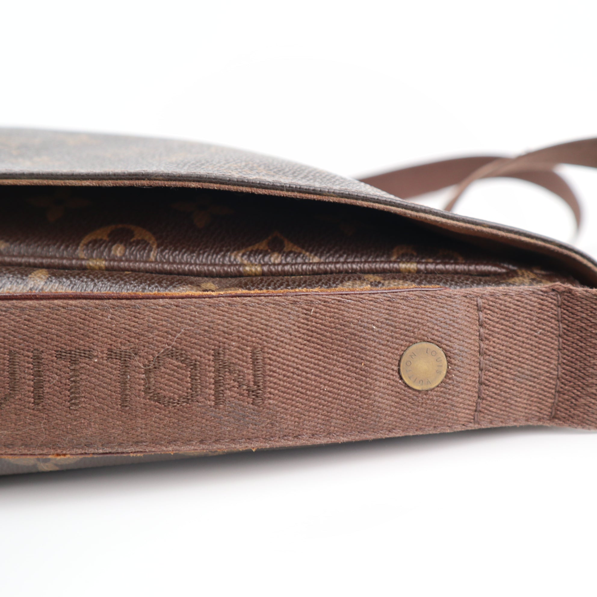 Louis Vuitton Monogram Messenger MM Bobourg Messenger Bag C1549 | Pre-Owned Good Brown Monogram Canvas