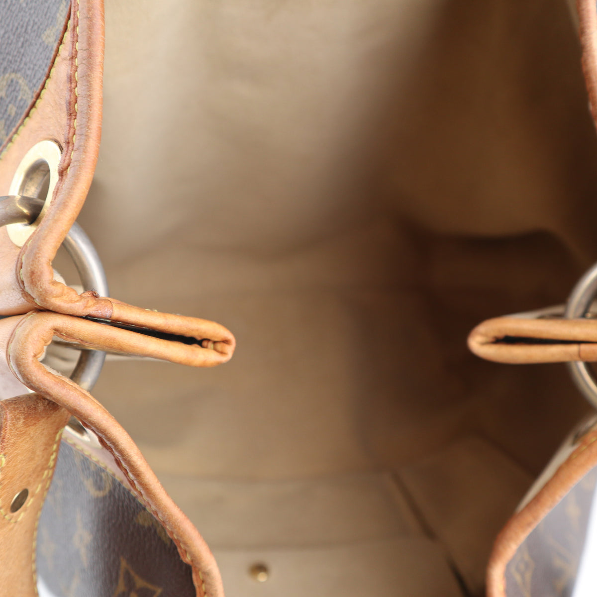 Louis Vuitton Monogram Galliera GM Shoulder Bag C1554 | Pre-Owned Very Good Brown Monogram Canvas