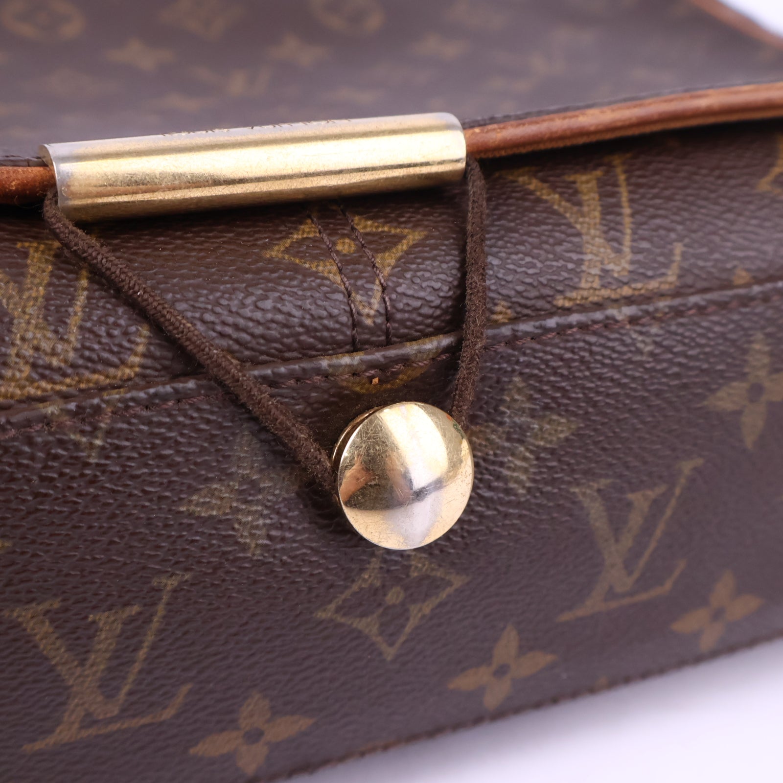 Louis Vuitton Monogram Abbesses Messenger Messenger Bag J3149 | Pre-Owned Like New Brown Monogram Canvas