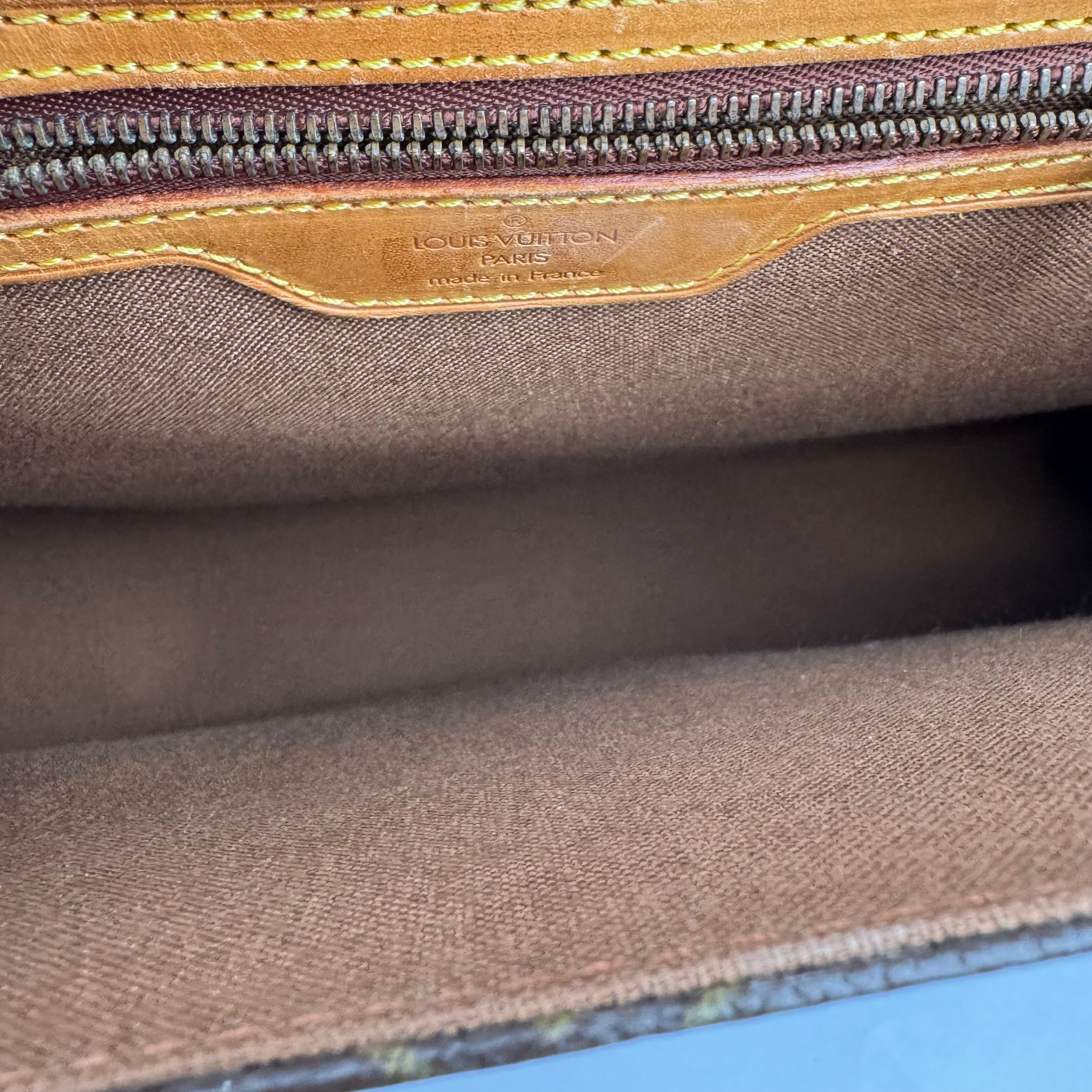 J1893 Louis Vuitton Briefcase Beverly GM in Brown- Pre Owned