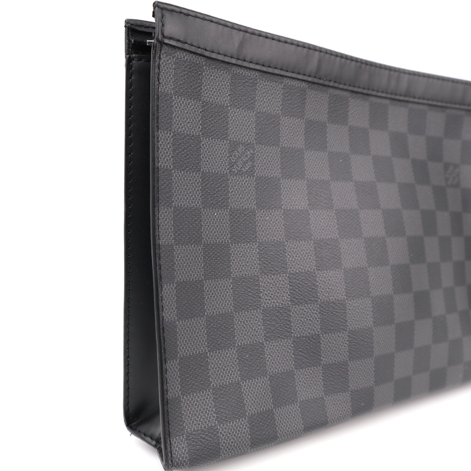 Louis Vuitton Damier Graphite Pochette Voyage MM Clutch Bag C1570 | Pre-Owned Excellent Black / Grey Damier Graphite Canvas