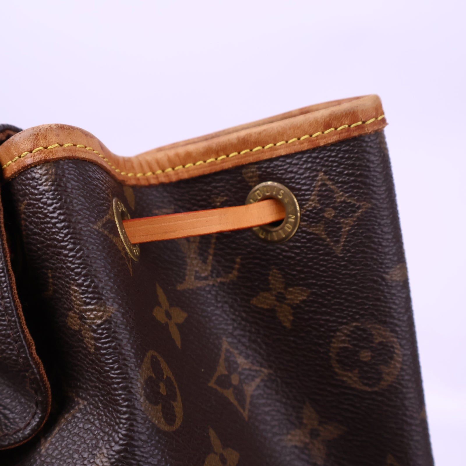Louis Vuitton Montsouris Leather backpack Backpack J3171R | Pre-Owned Very Good Leather