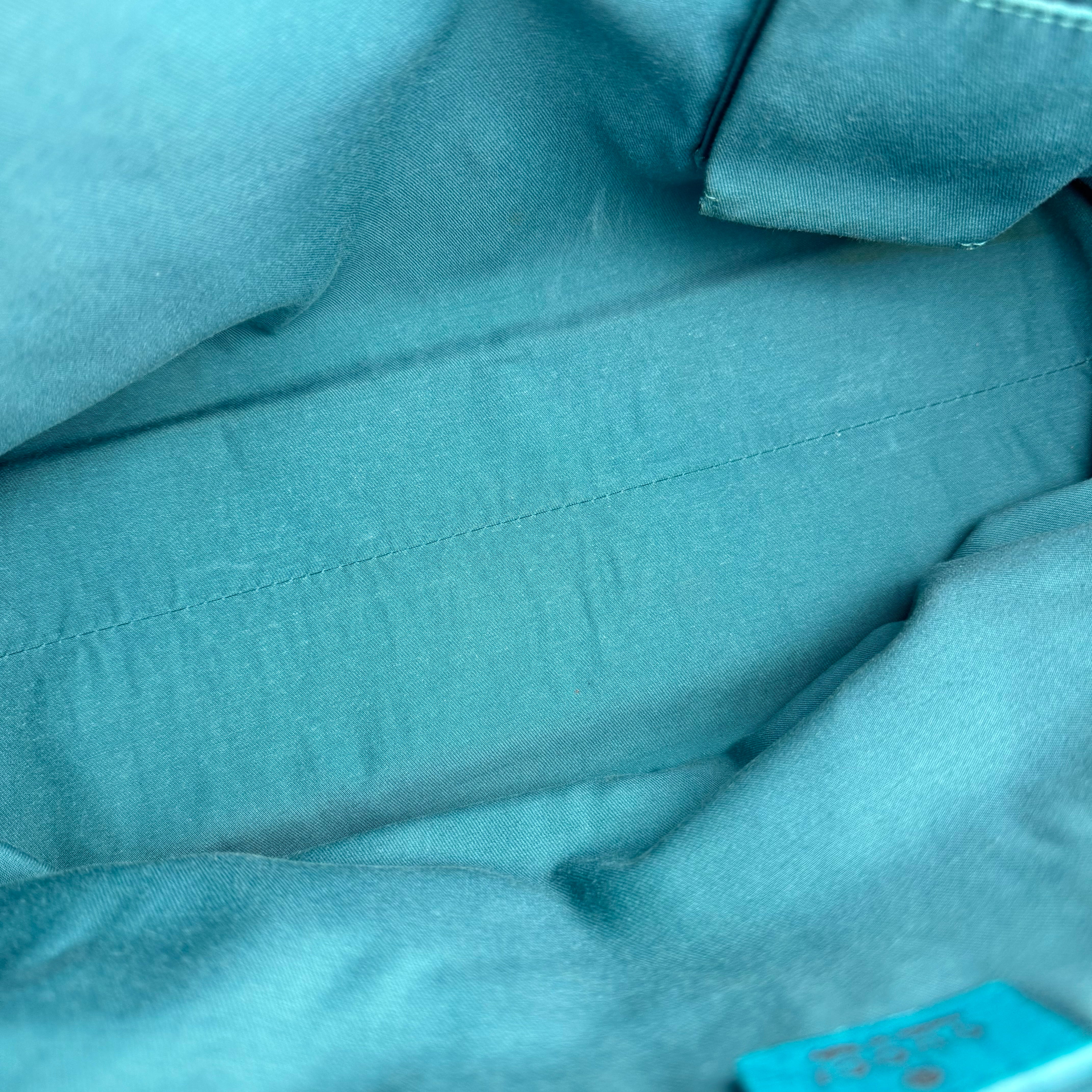 J1700 Gucci Beige and Blue Tote Bag- Pre Owned