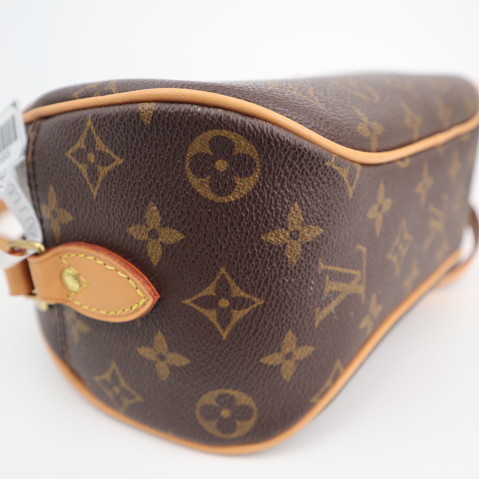 Louis Vuitton Monogram Blois Shoulder Bag C1585R | Pre-Owned Excellent Brown Monogram Canvas