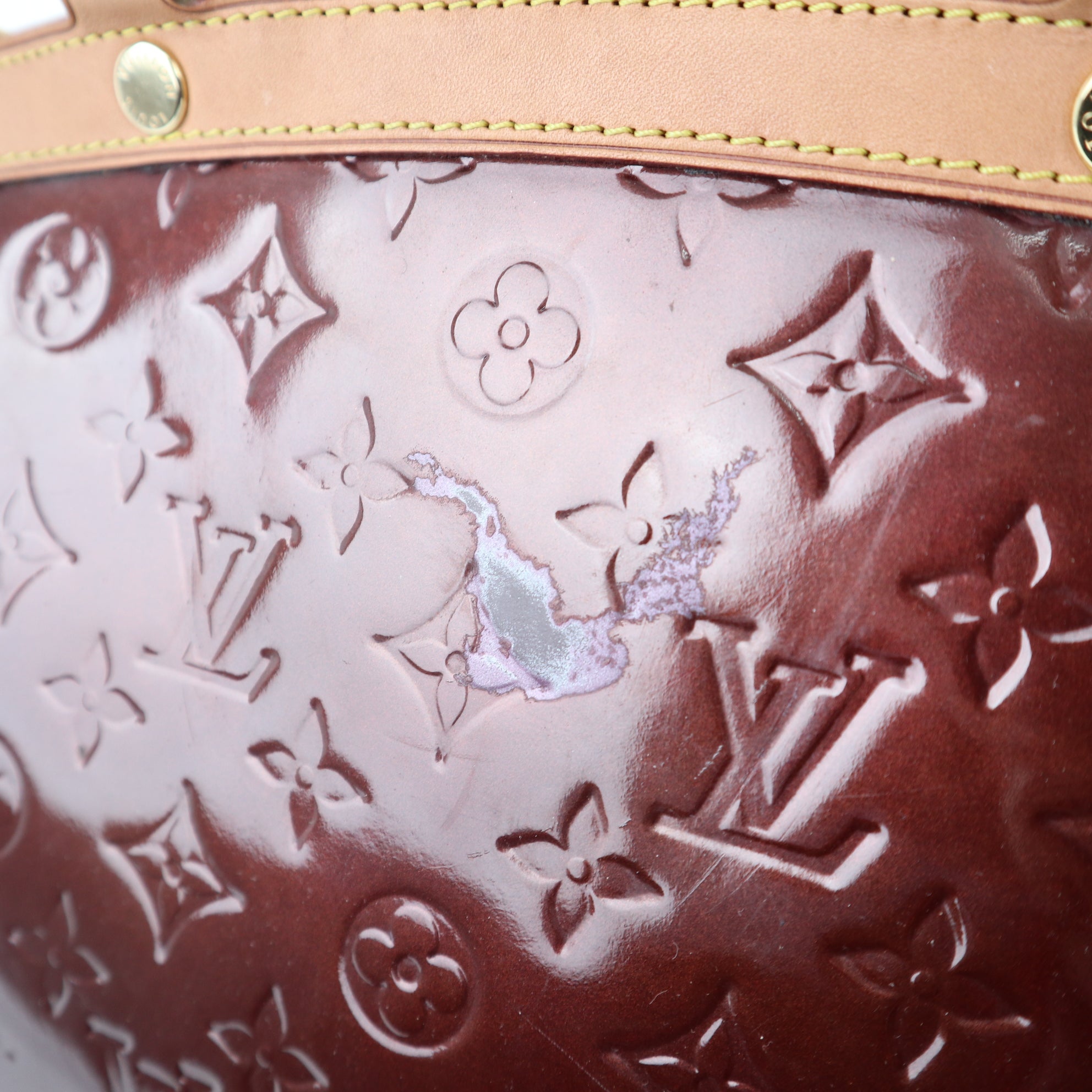 C1023 Louis Vuitton Rouge Fauviste Monogram Vernis Brea GM Bag-Pre Owned