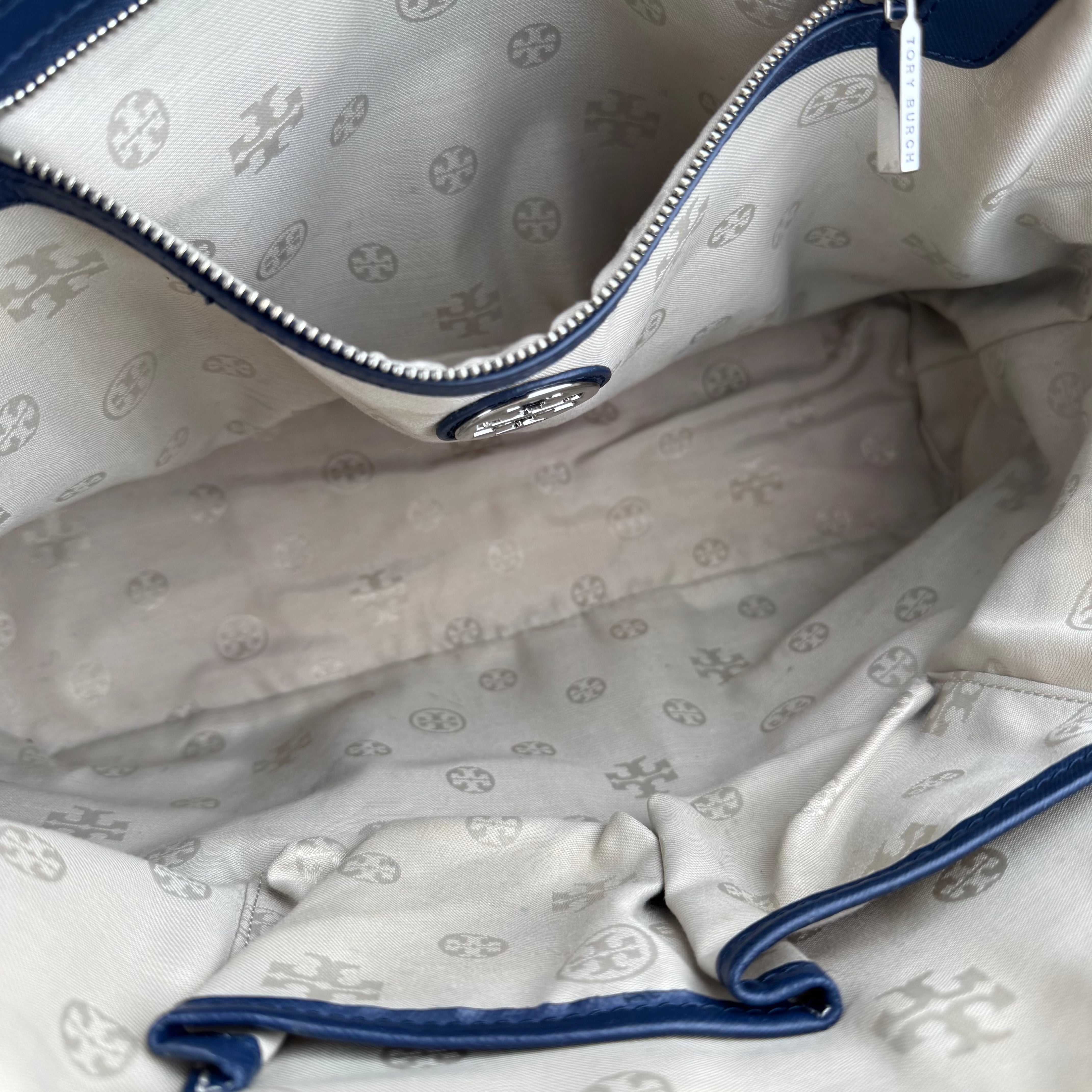J1656 Tory Burch Navy Leather Shoulder Tote- Pre Owned