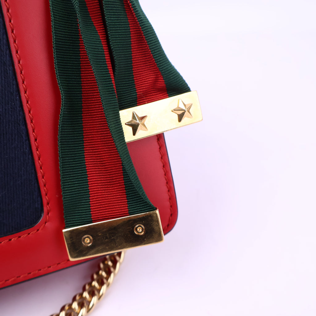 J3010 Gucci Shoulder Bag Sylvie Mini Chain Shoulder Bag | Pre-Owned Like New Leather