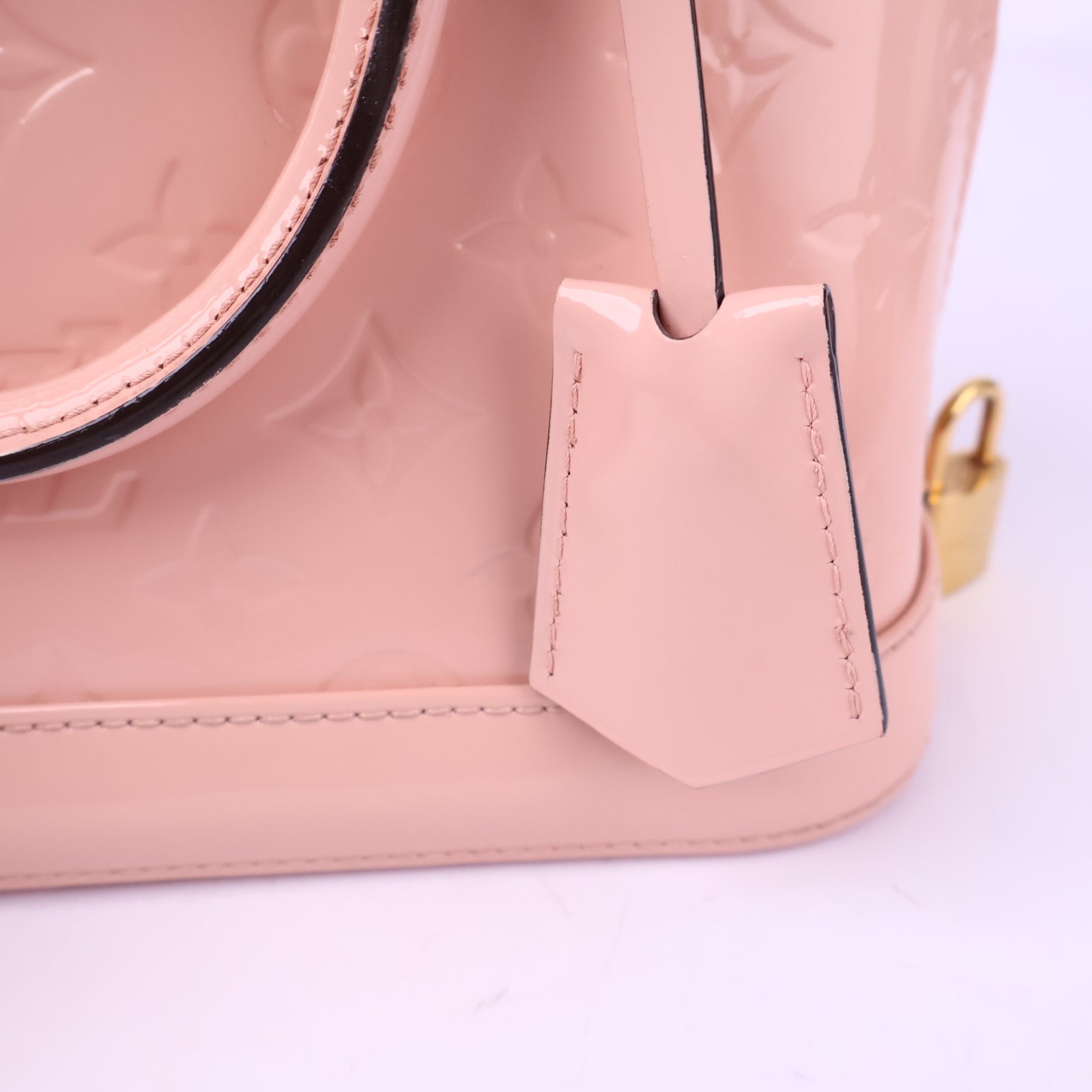 J3009 Louis Vuitton Top Handle Bag Alma BB Rose Ballerine Monogram Vernis | Pre-Owned Like New Pink Monogram Vernis Canvas, Leather, Patent leather