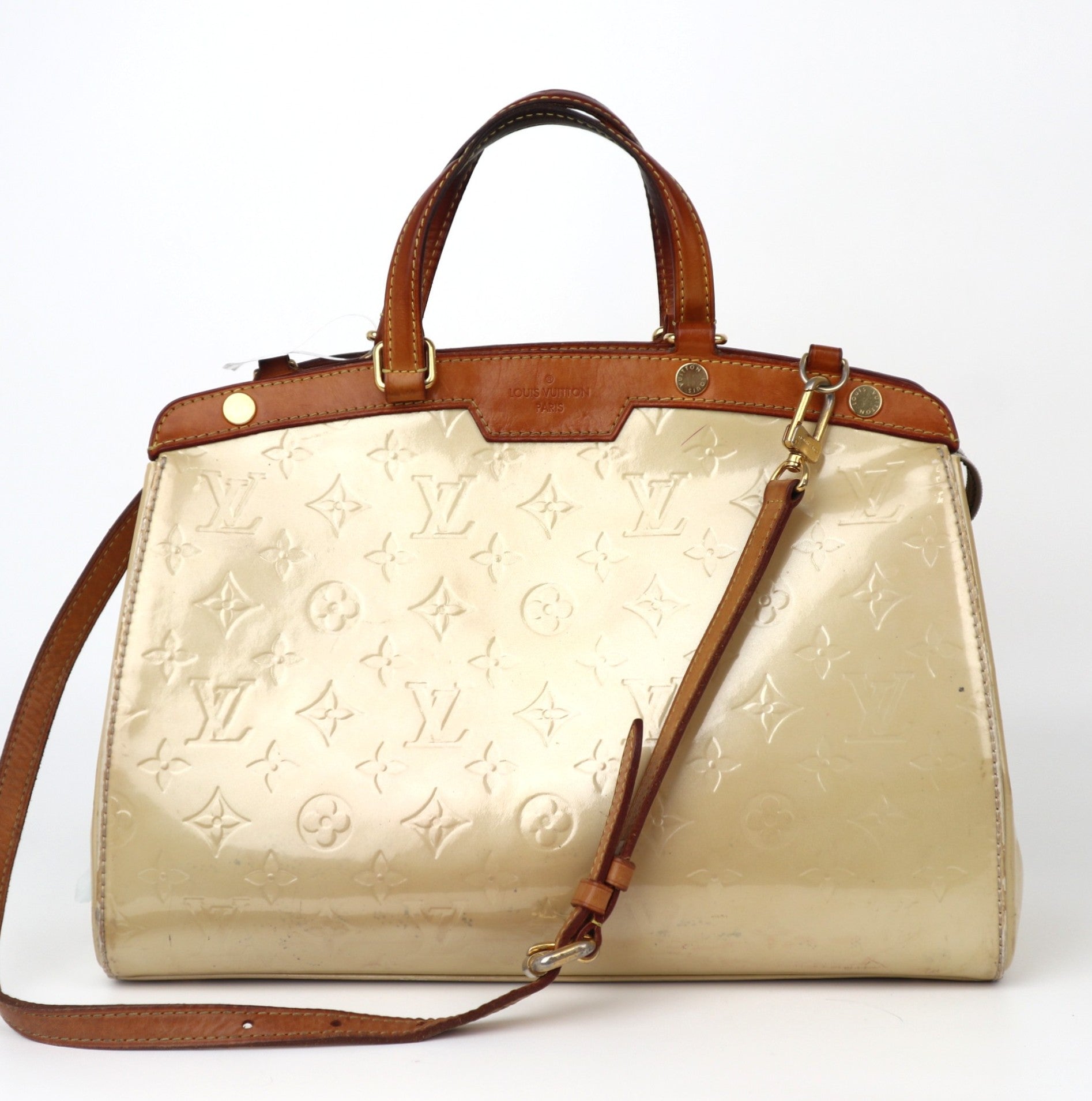 C1027 Louis Vuitton Brea Beige Patent Monogram Leather  MM Handbag - Pre Owned