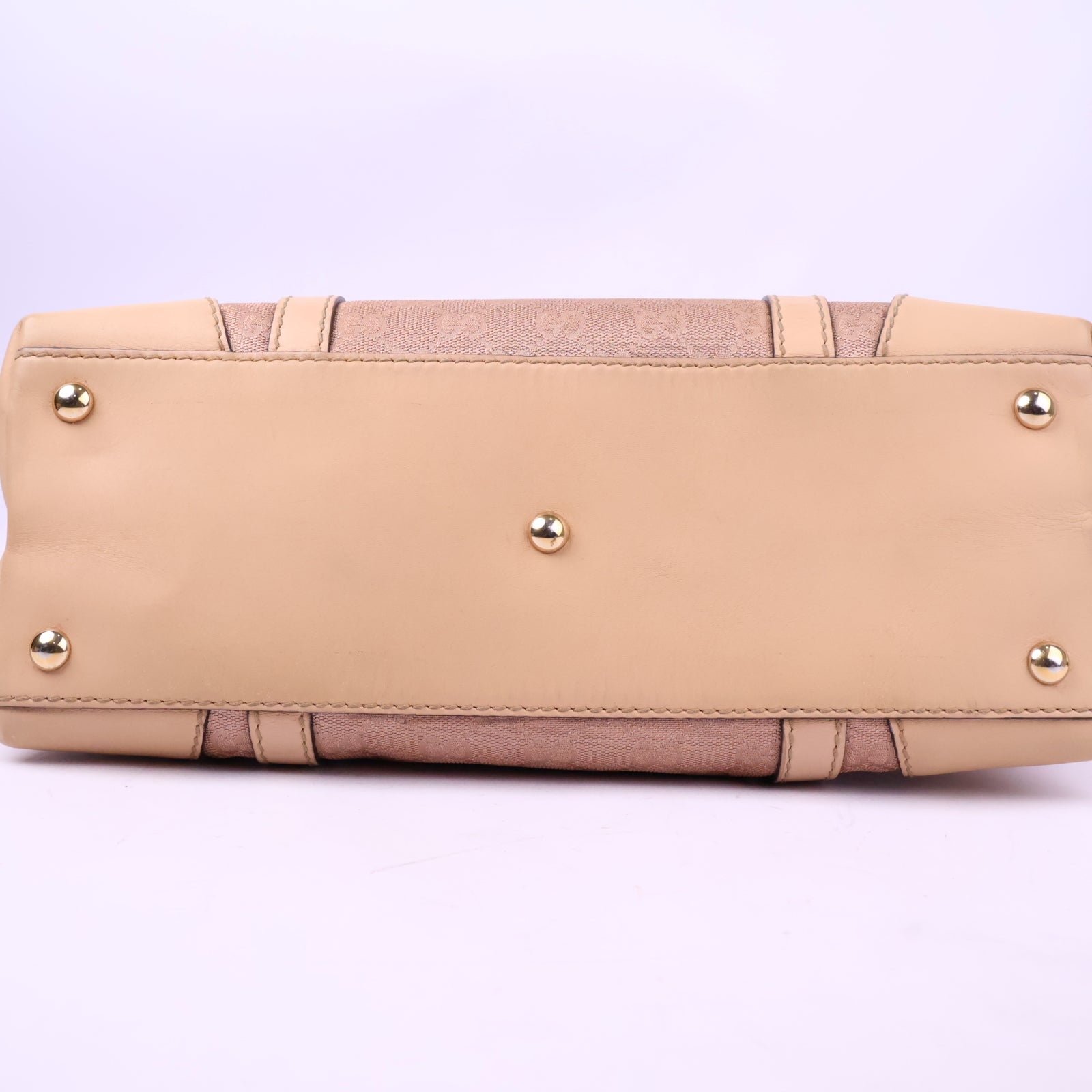 J3006 Gucci Tote Bag GG Metallic Canvas Lovely Tote | Pre-Owned Like New Metallic GG Canvas, Metallic canvas