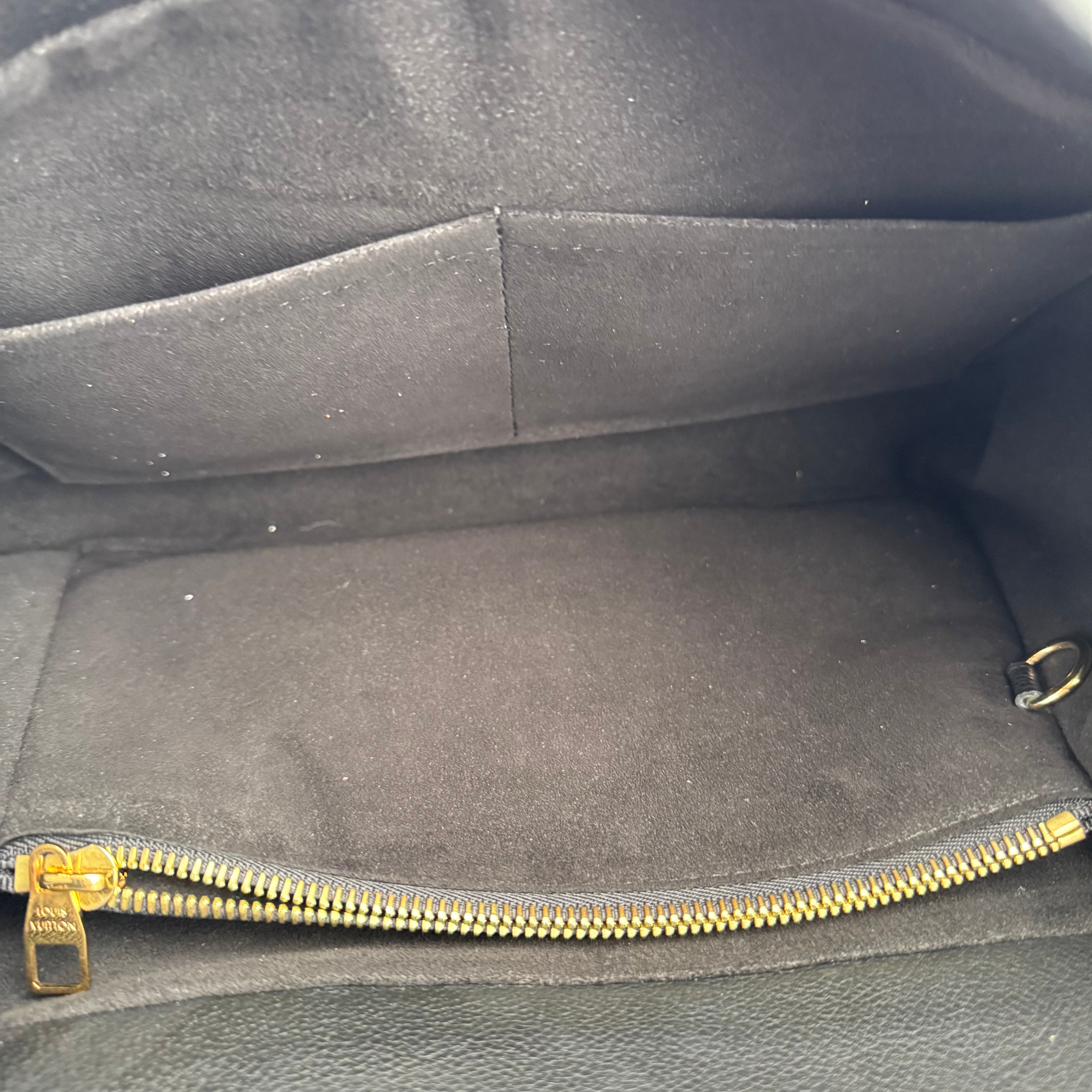 J1615 Louis Vuitton Quetsche Monogram Canvas Olympe Bag- Pre Owned