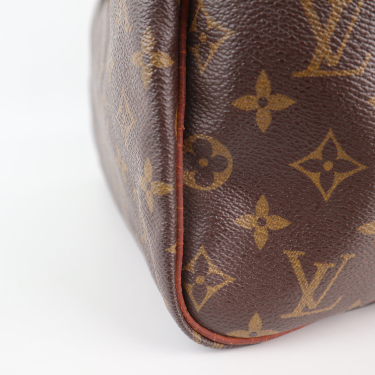 C2431 Louis Vuitton Top Handle Bag Speedy 30 Monogram Canvas | Pre-Owned Very Good Brown Canvas Monogram