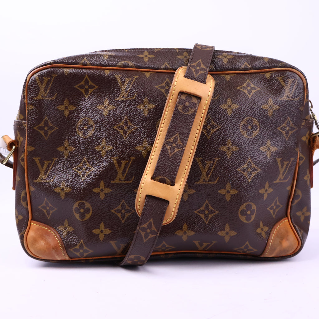 J3190 Louis Vuitton Shoulder Bag Nile Monogram | Pre-Owned Excellent Brown Coated canvas, leather trim Monogram