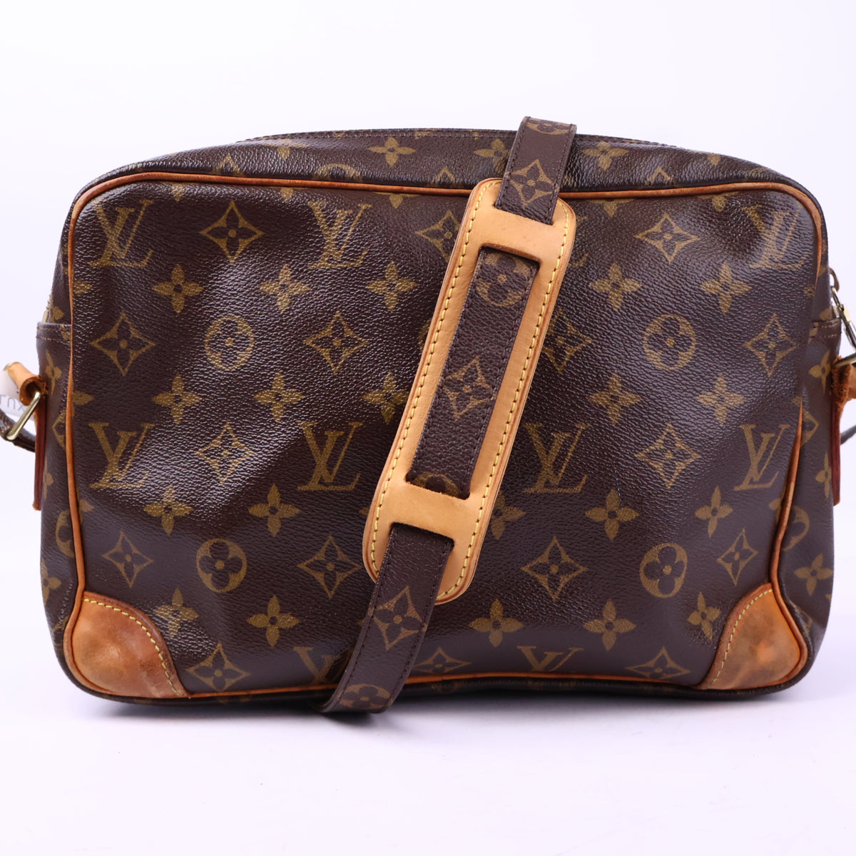 J3190 Louis Vuitton Shoulder Bag Nile Monogram | Pre-Owned Excellent Brown Coated canvas, leather trim Monogram
