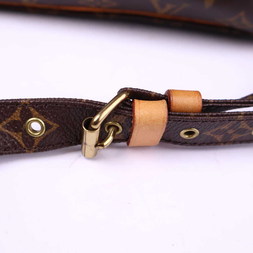 J3190 Louis Vuitton Shoulder Bag Nile Monogram | Pre-Owned Excellent Brown Coated canvas, leather trim Monogram