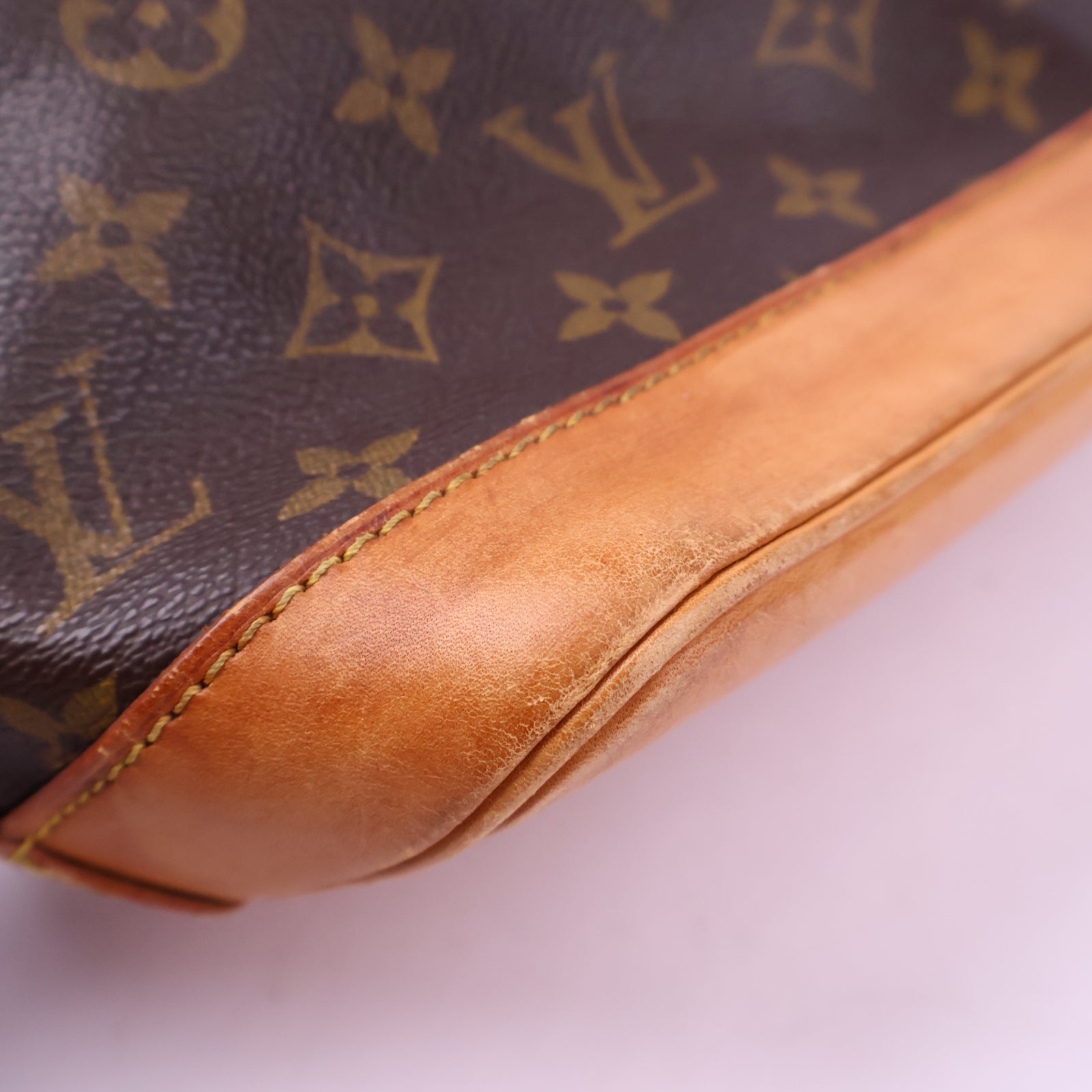 J3191# Louis Vuitton Top Handle Bag Alma PM | Pre-Owned Excellent Canvas, leather trim