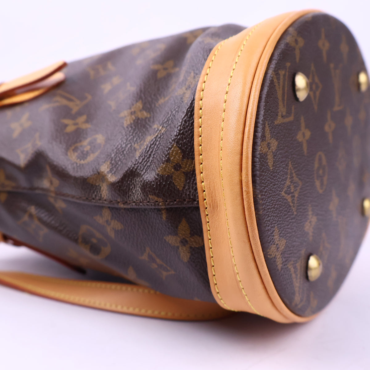 J3189R Louis Vuitton Bucket Bag Monogram Canvas | Pre-Owned Like New Brown Coated canvas, leather trim Monogram
