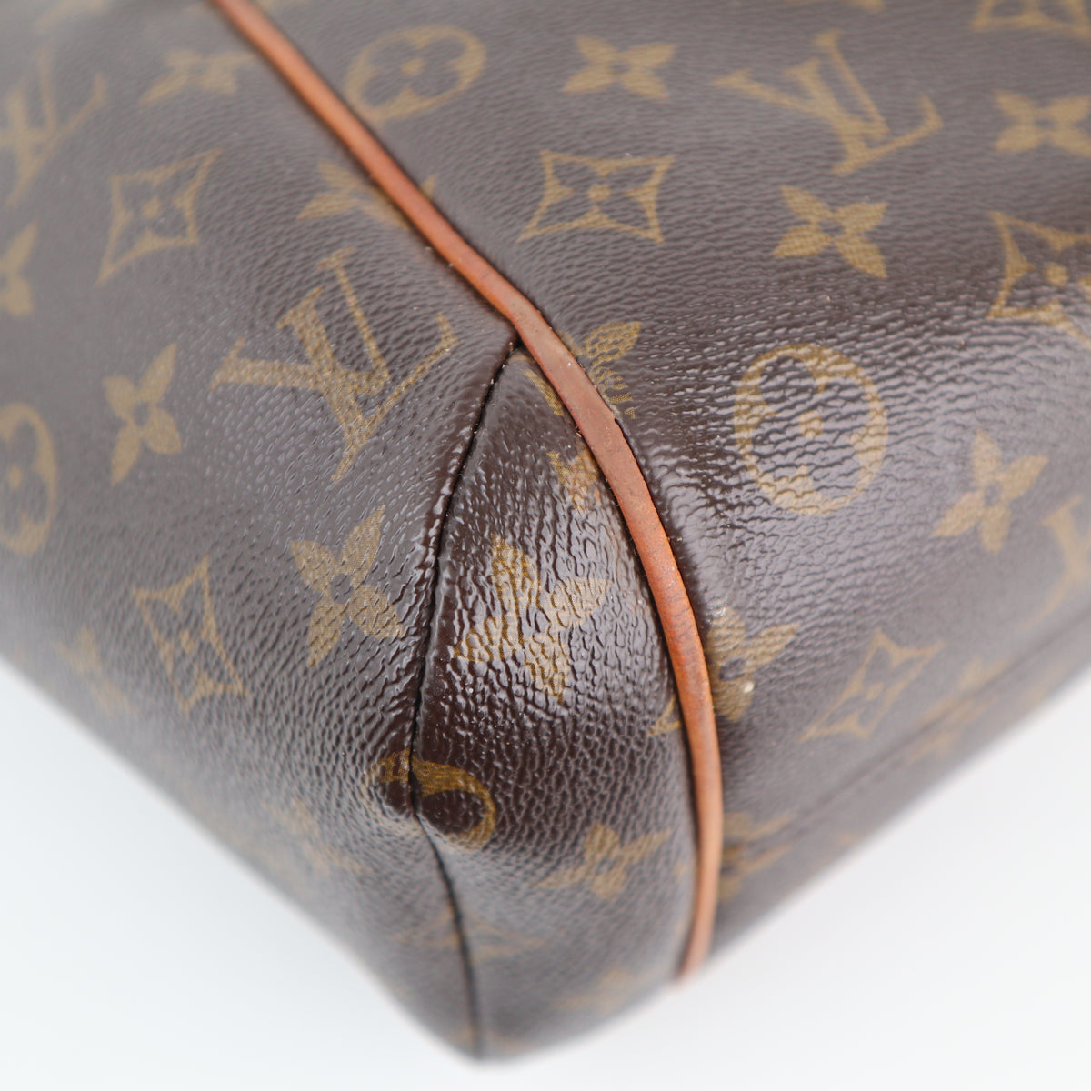 C2441 Louis Vuitton Shoulder Bag Monogram Canvas Totally PM | Pre-Owned Very Good Brown Canvas Monogram