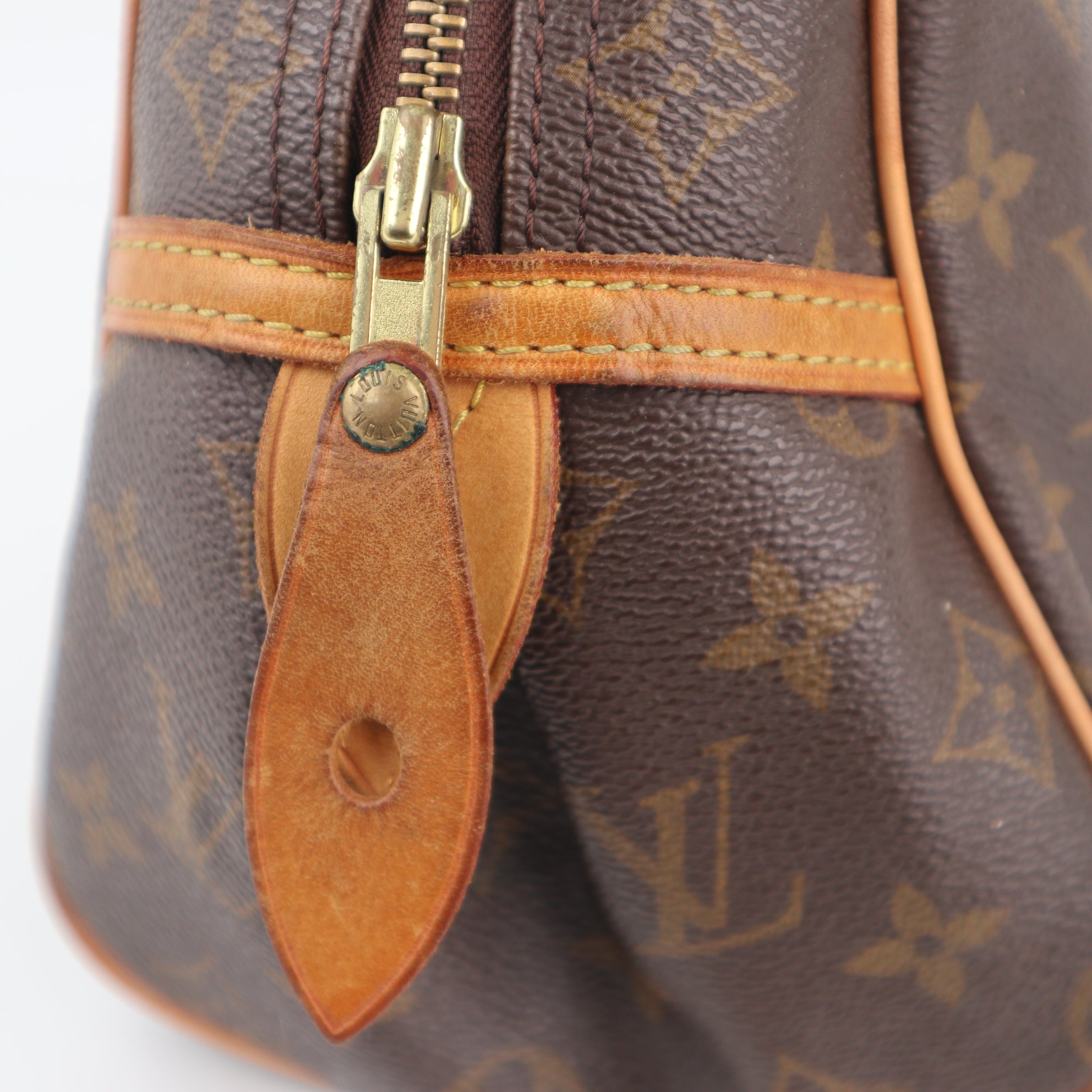 C2442 Louis Vuitton Shoulder Bag Monogram Canvas Montorgueil PM | Pre-Owned Very Good Brown Canvas Monogram