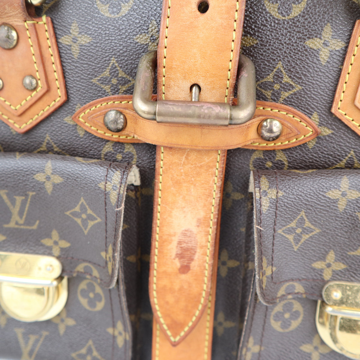 C2443 Louis Vuitton Shoulder Bag Monogram CanvasManhattan GM | Pre-Owned Very Good Brown Canvas Monogram