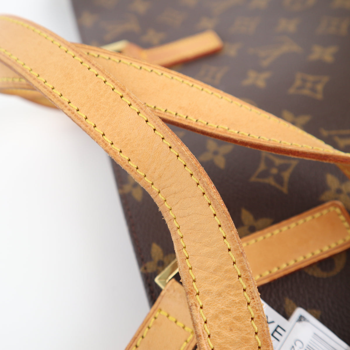 C2446 Louis Vuitton Shoulder Bag Monogram Luco | Pre-Owned Very Good Brown Canvas Monogram