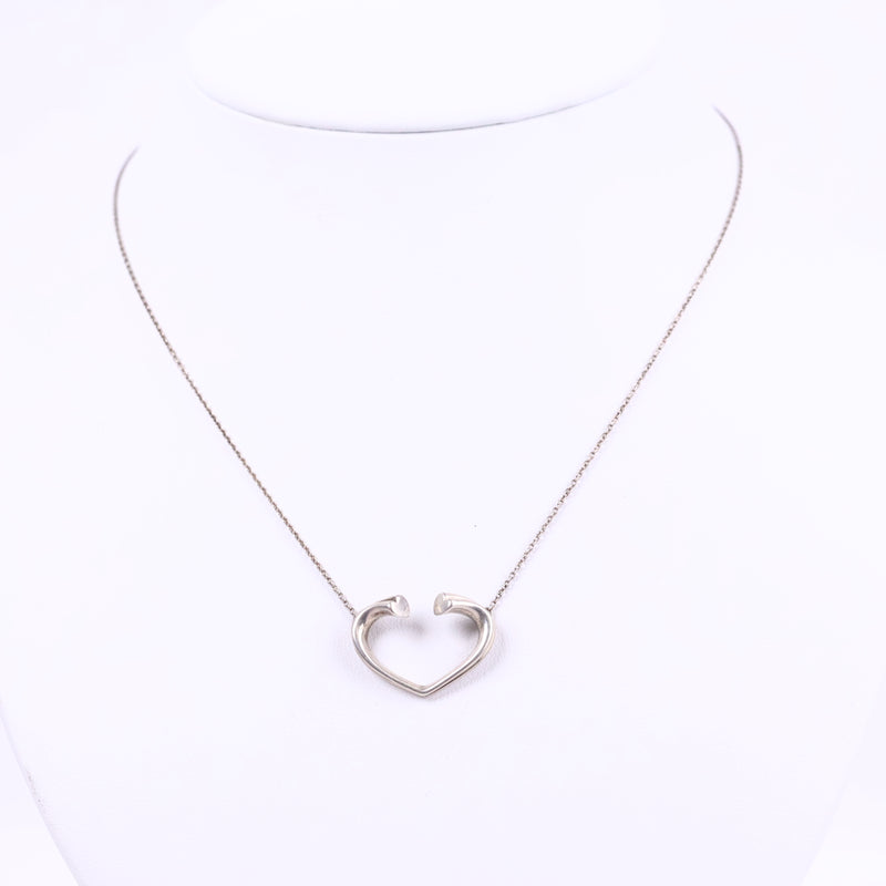 J3018 Tiffany & Co. Pendant Necklace Paloma Picasso Tenderness Heart Necklace | Pre-Owned Excellent Silver Heart Metal