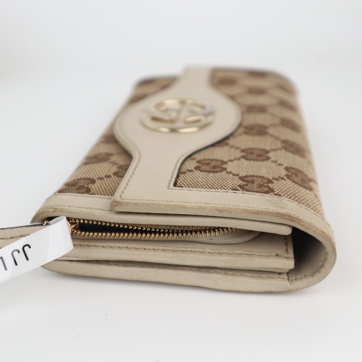 C2451 Gucci Wallet Vintage GG Canvas Interlocking G Logo Continental Wallet | Pre-Owned Very Good Canvas GG Canvas