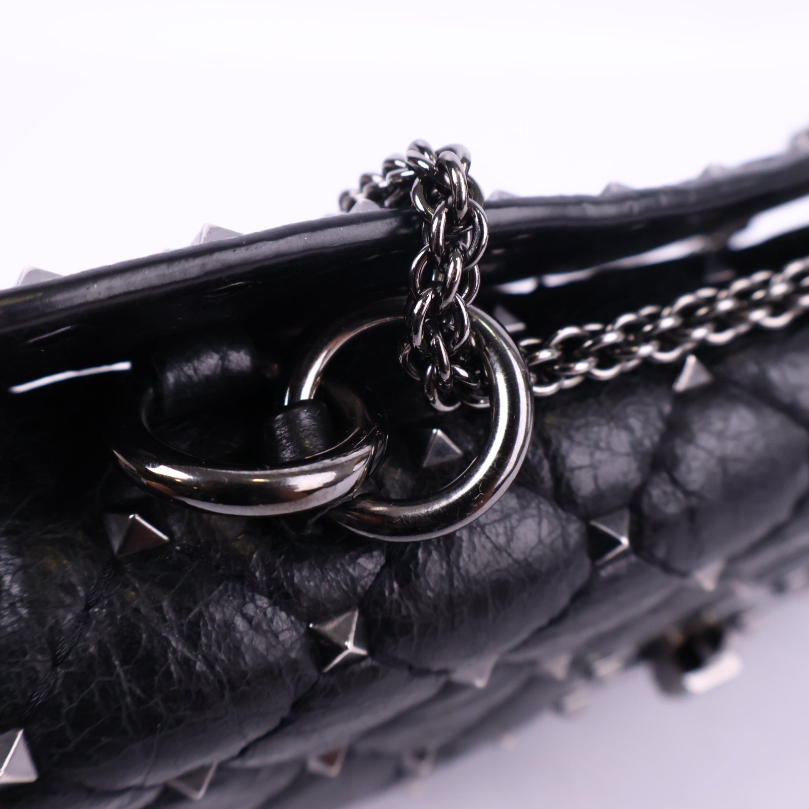 J3002 Valentino Crossbody Bag Rockstud Spike Crossbody Bag | Pre-Owned Like New leather