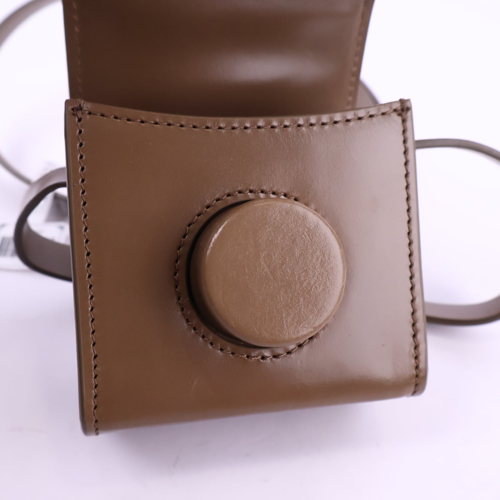 J3000 Lemaire Mini Bag Mini Camera Bag | Pre-Owned Like New Bronze Khaki leather